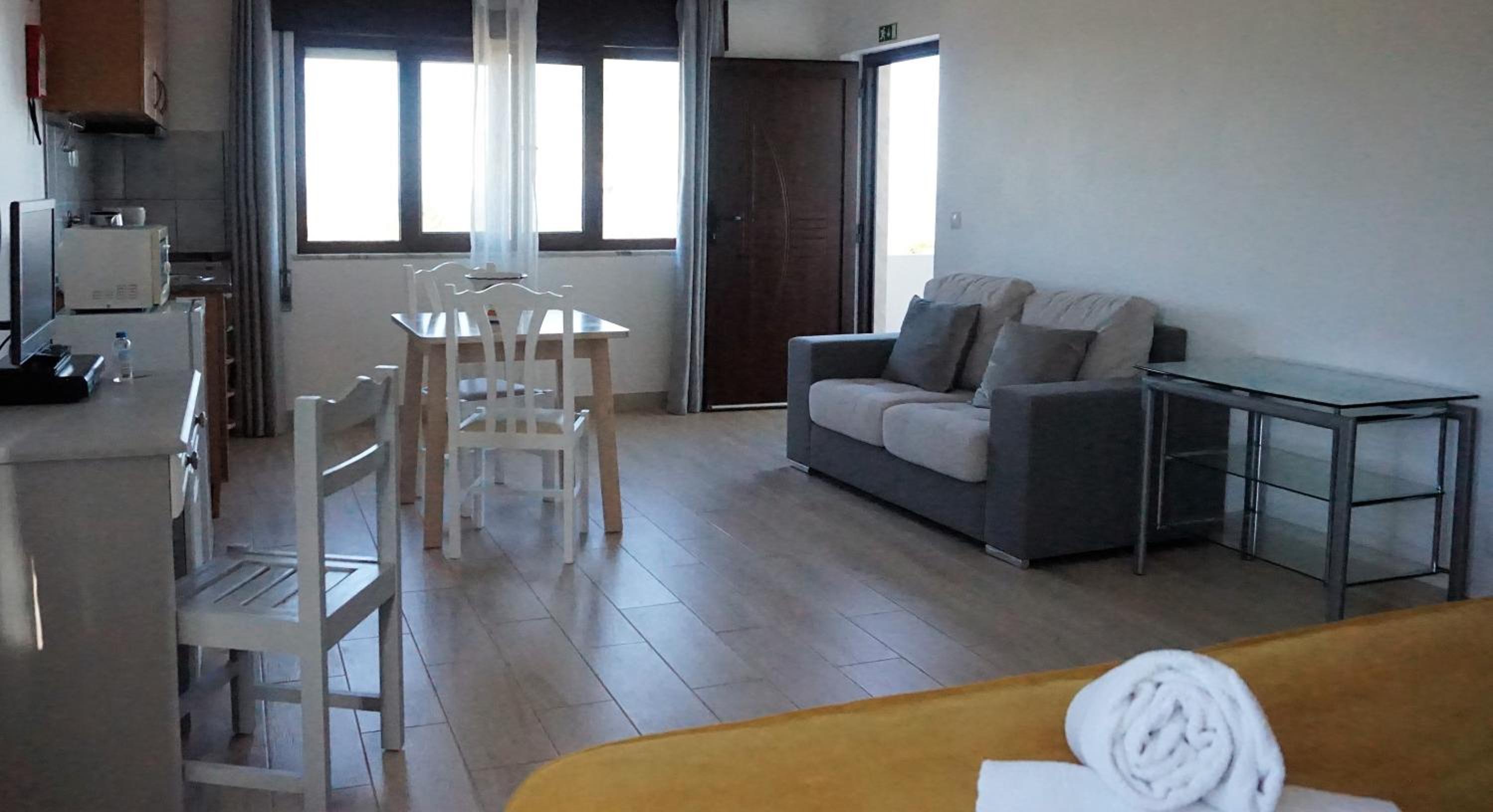 Studio with Ocean View - Photo 7