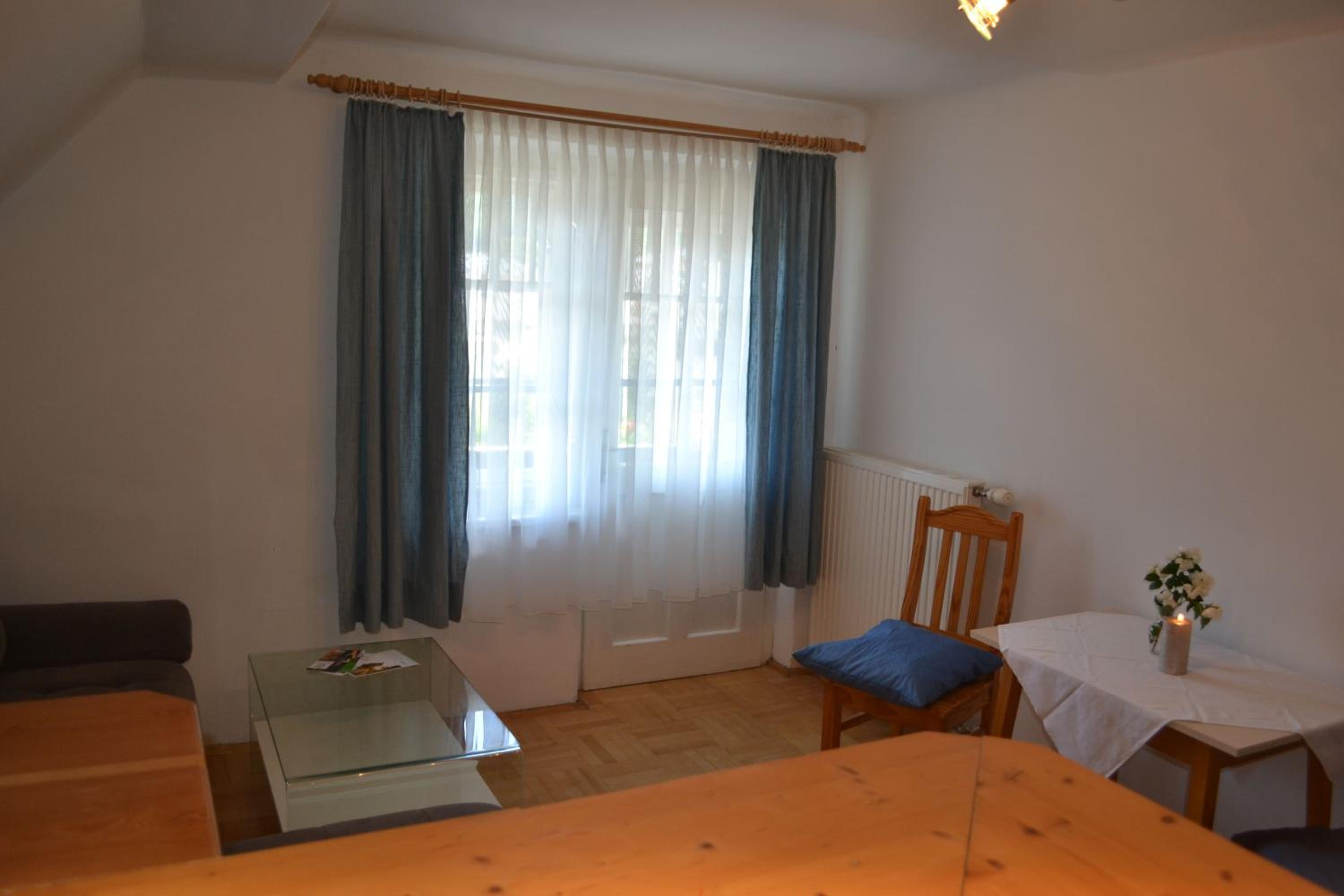 Apartment photo 1