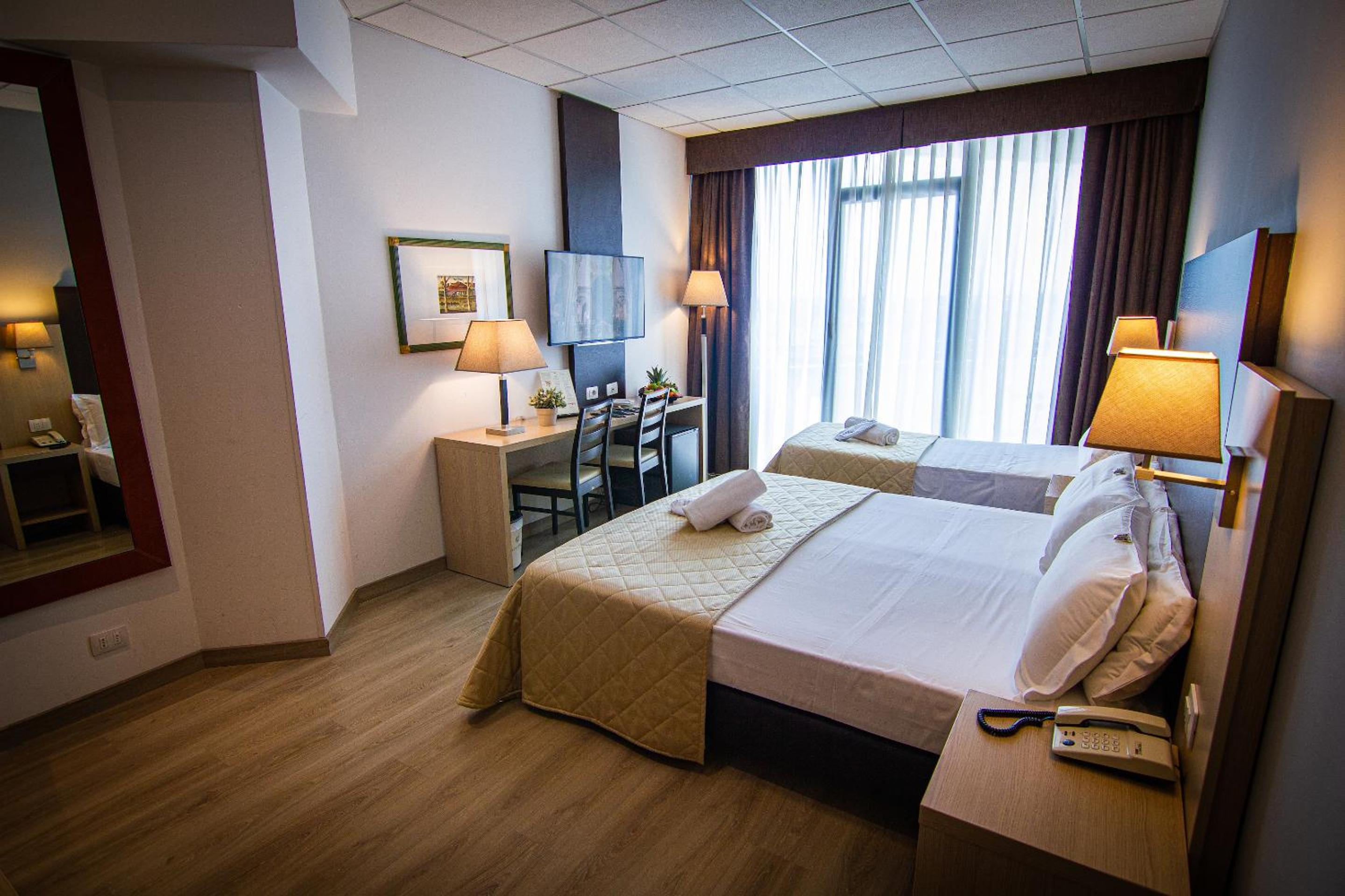 Superior Triple Room - Photo 1