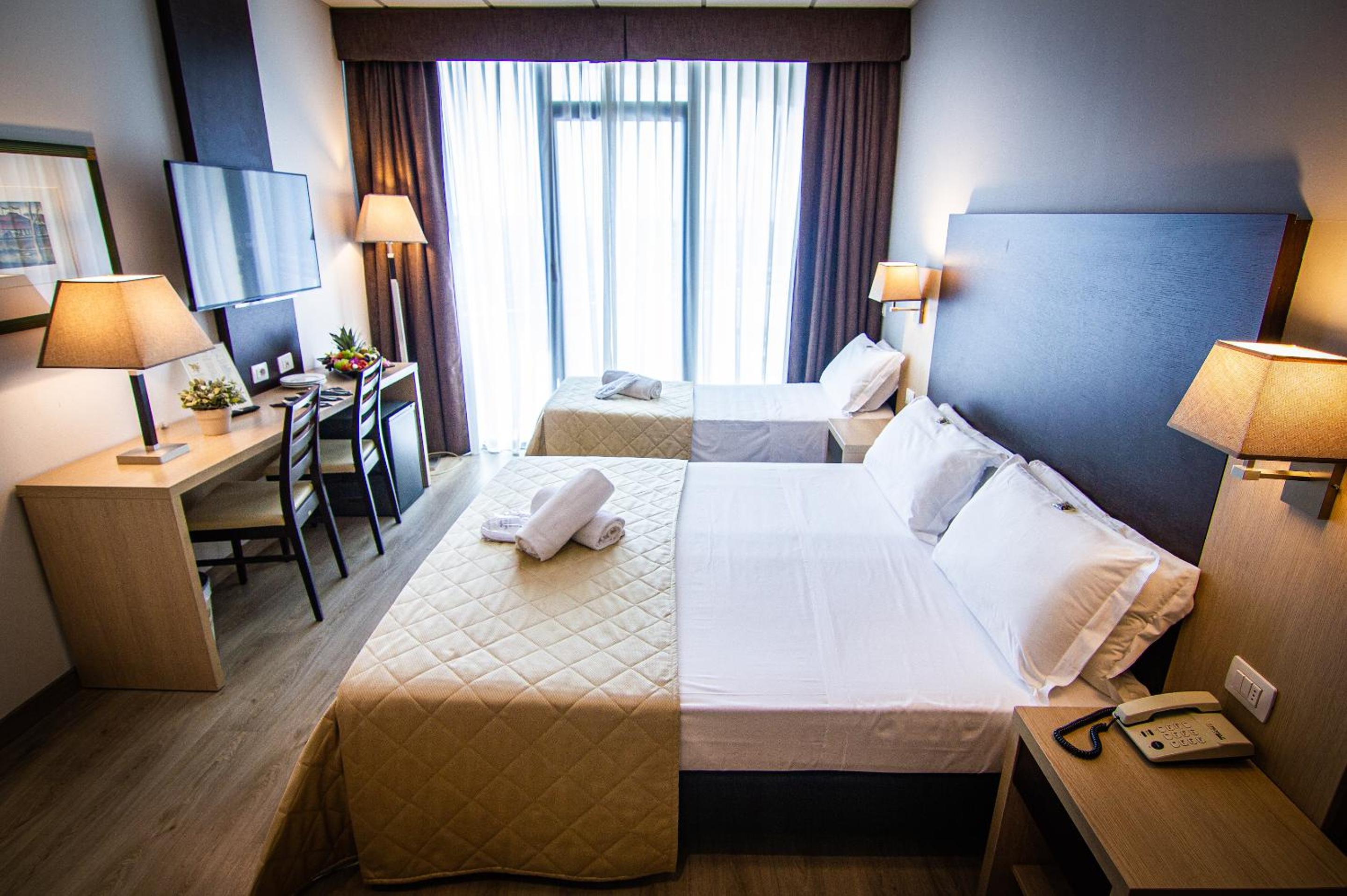 Superior Triple Room - Photo 2