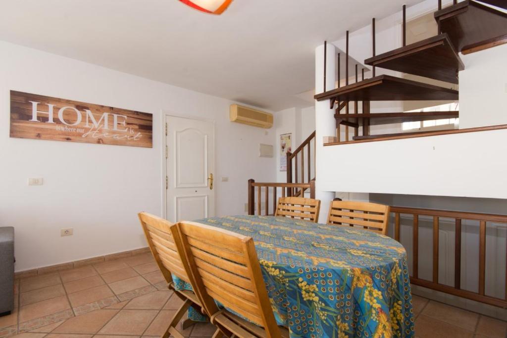 Three-Bedroom Villa photo 3