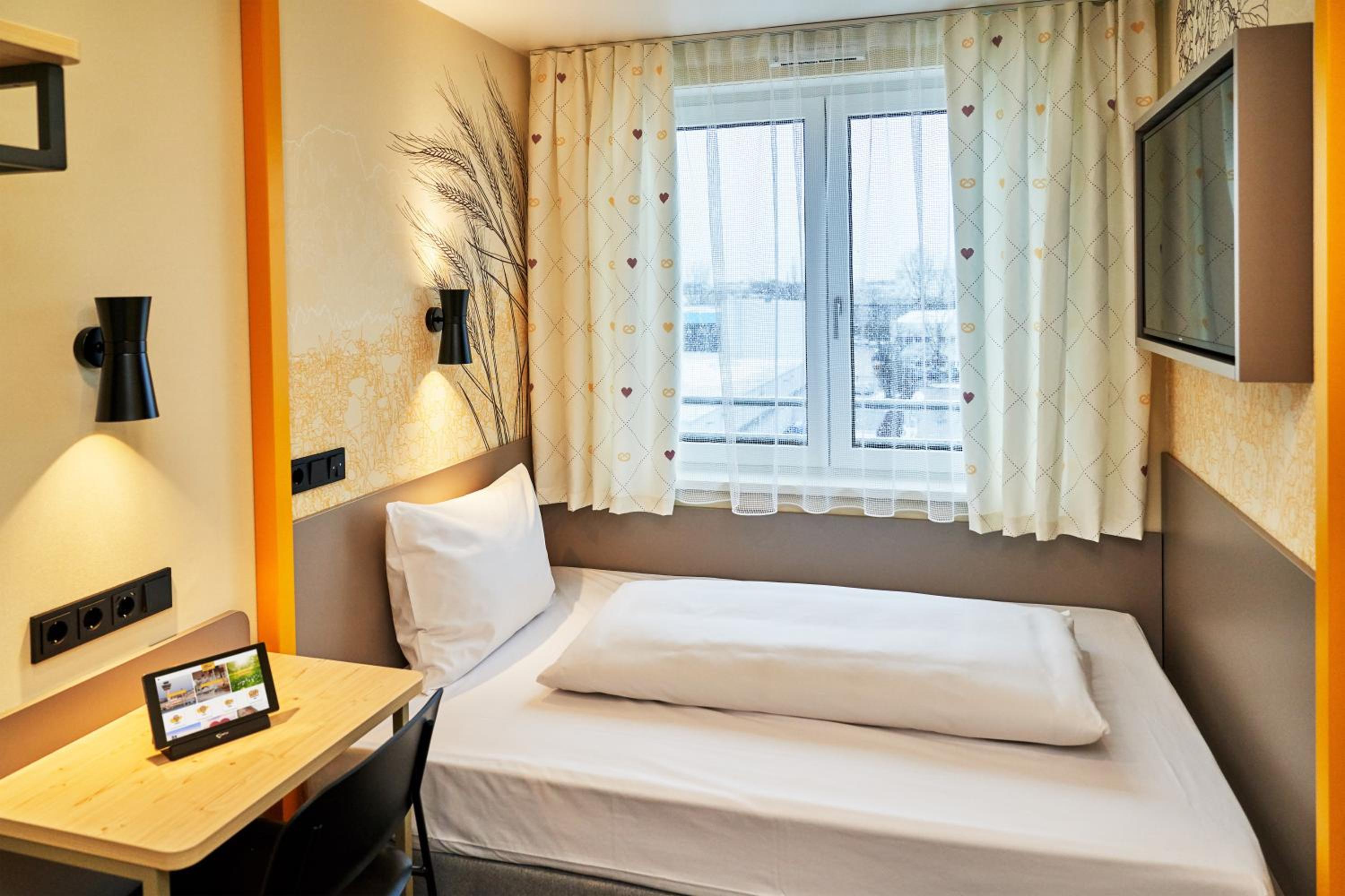 Basic Single Room