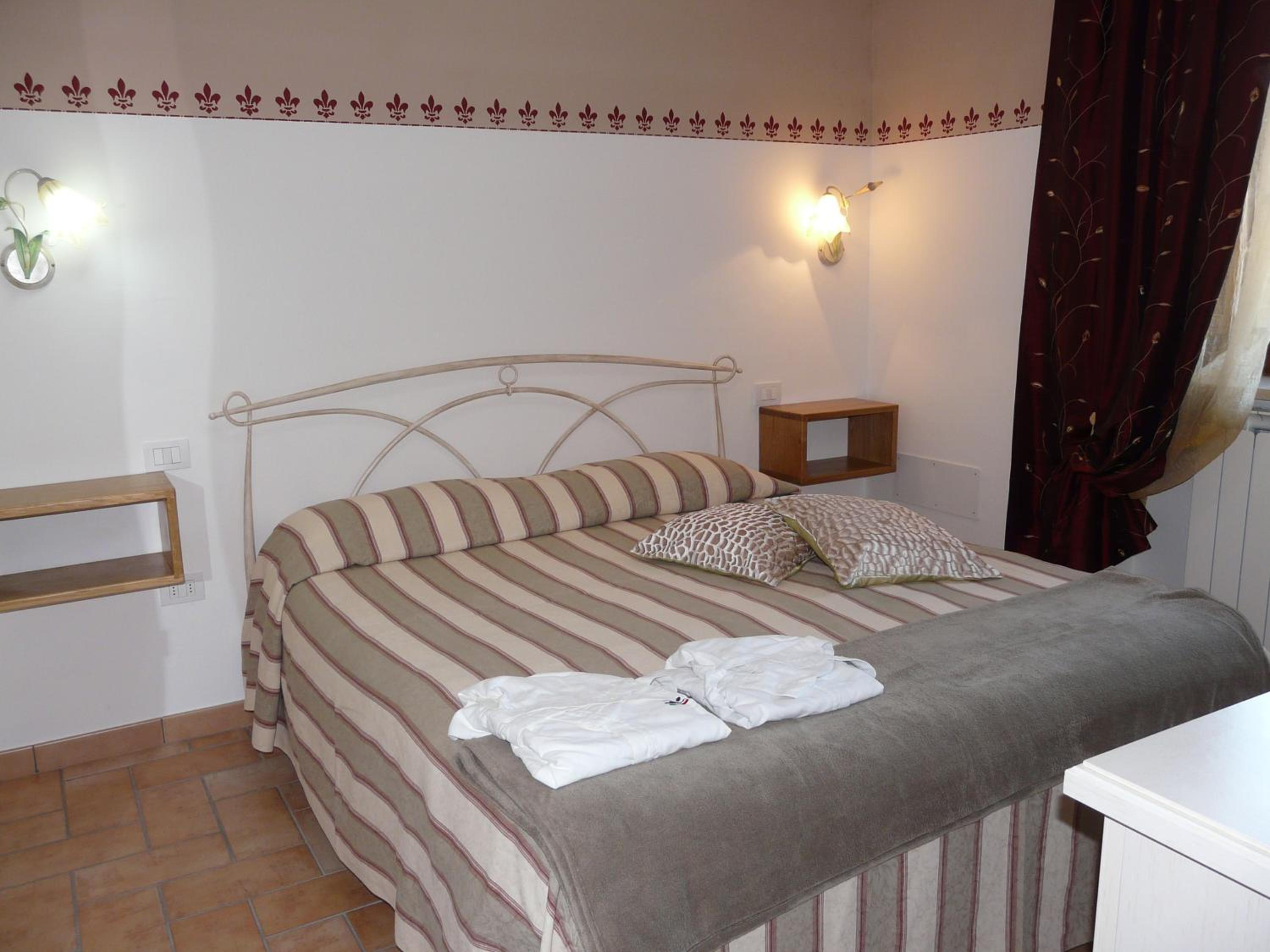 Economy Double Room - Photo 1