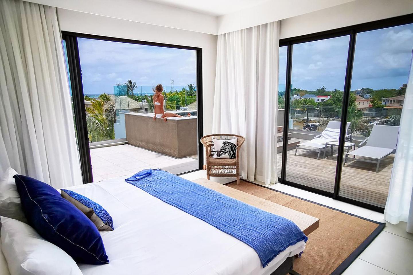 Penthouse Pool Suite 3 Bedrooms - Photo 10