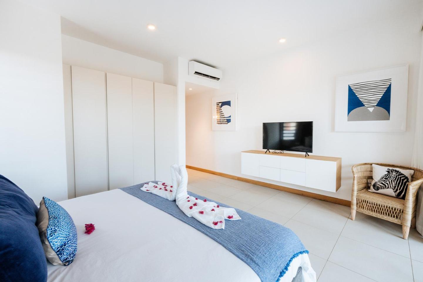 Grand Luxury Suite 3 bedrooms - Photo 9