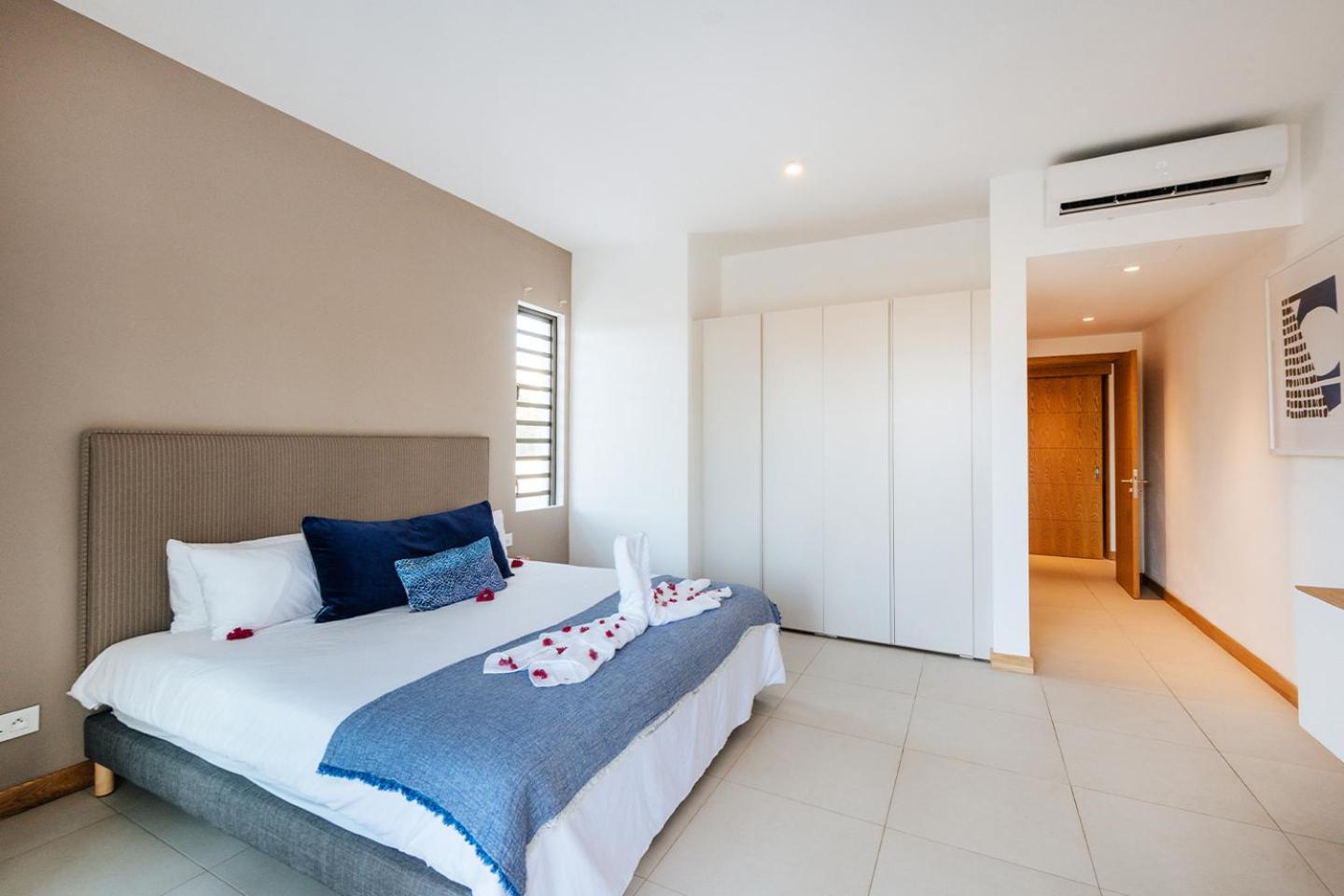Grand Luxury Suite 3 bedrooms - Photo 10