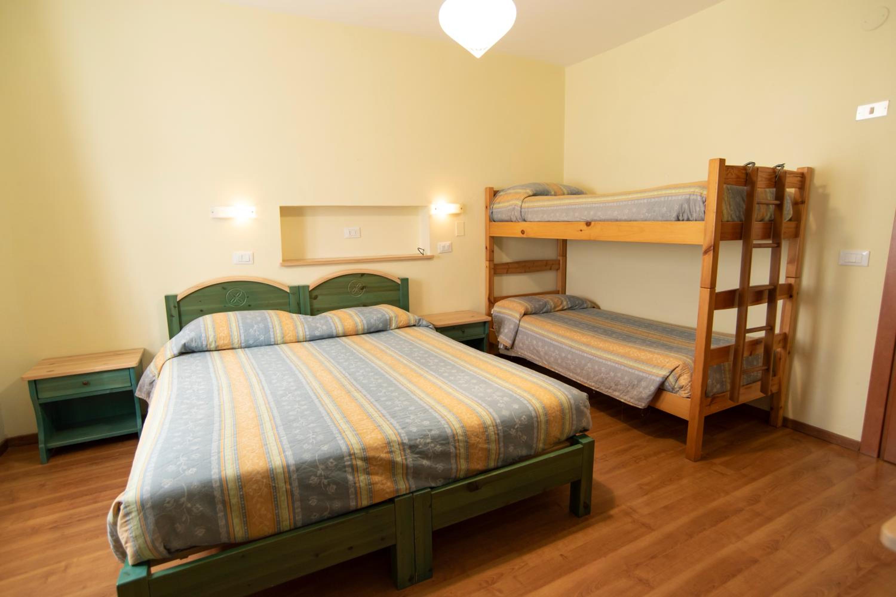 Quadruple Room photo 3