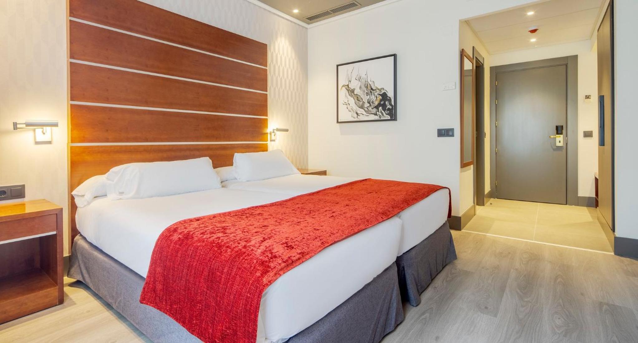 Premium Double Room - Photo 4