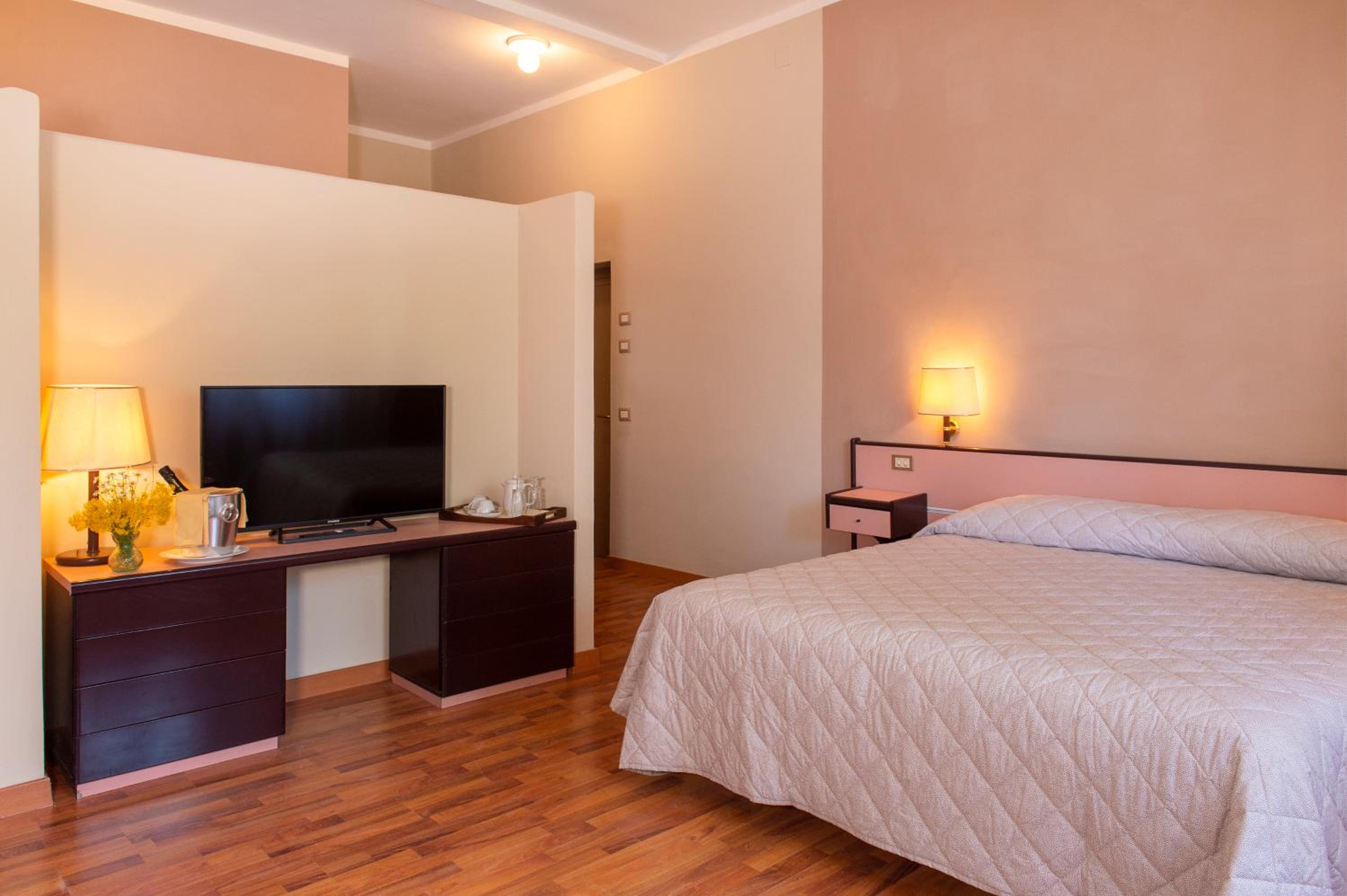 Deluxe Junior Suite