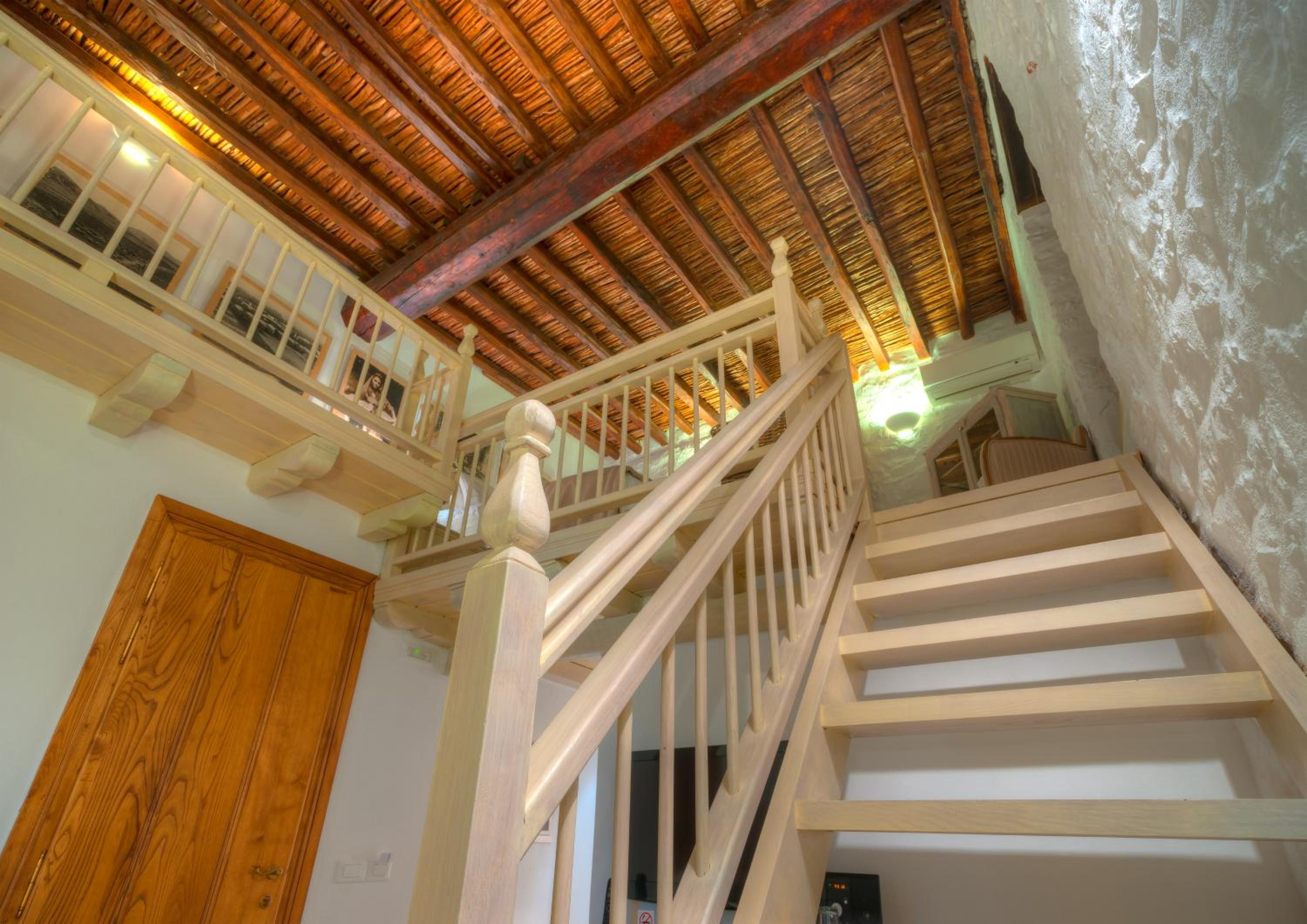 Suite - Split Level photo 2