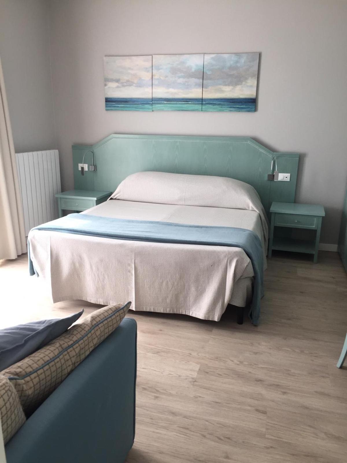 Superior Double or Twin Room - Photo 1
