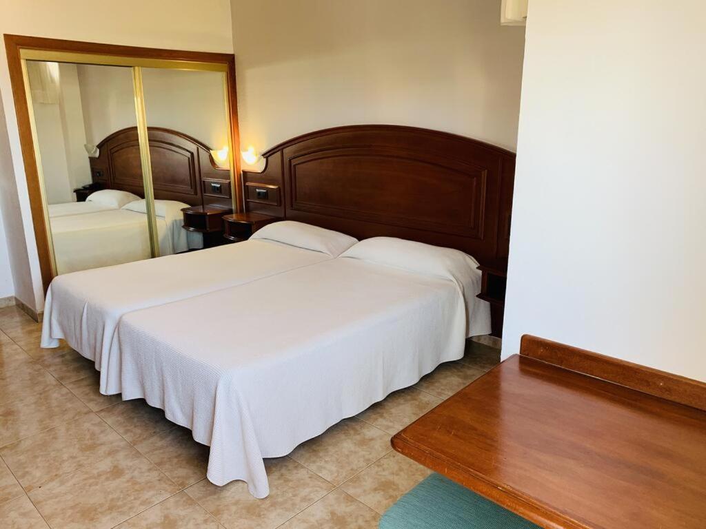 Budget Twin Room