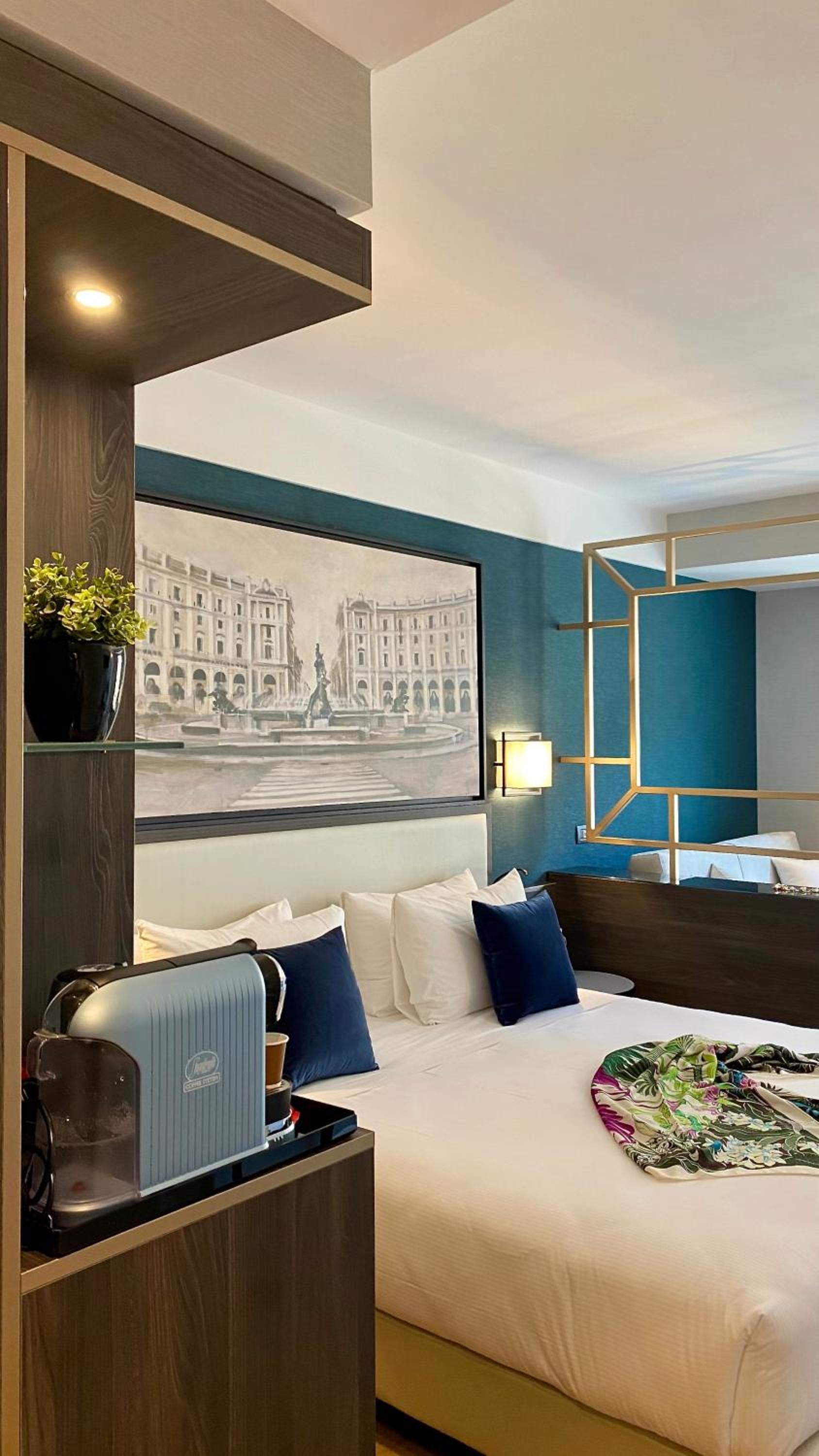 Deluxe Double or Twin Room