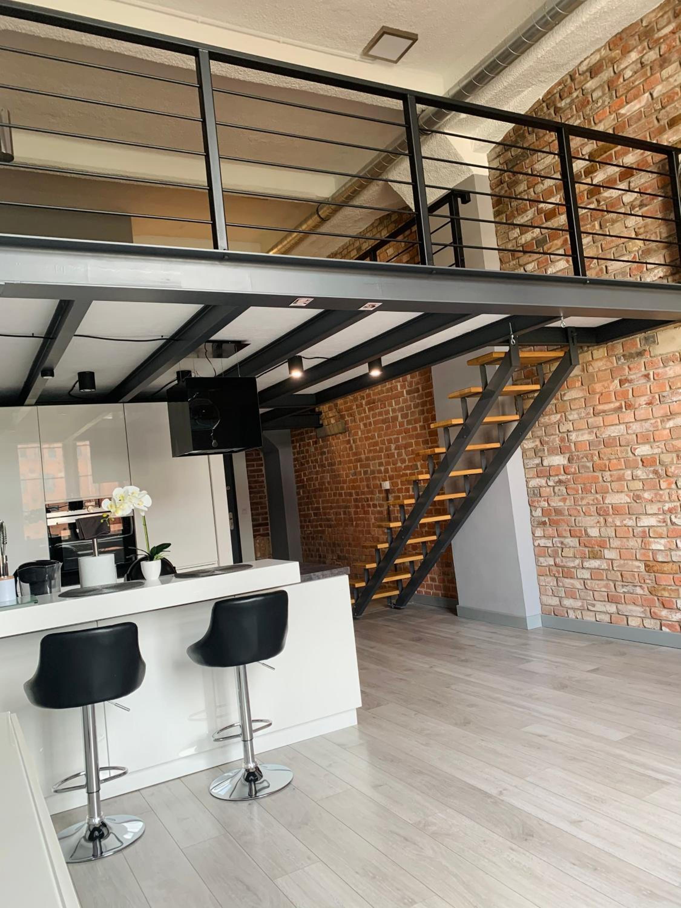 One-Bedroom Apartment - Photo 9