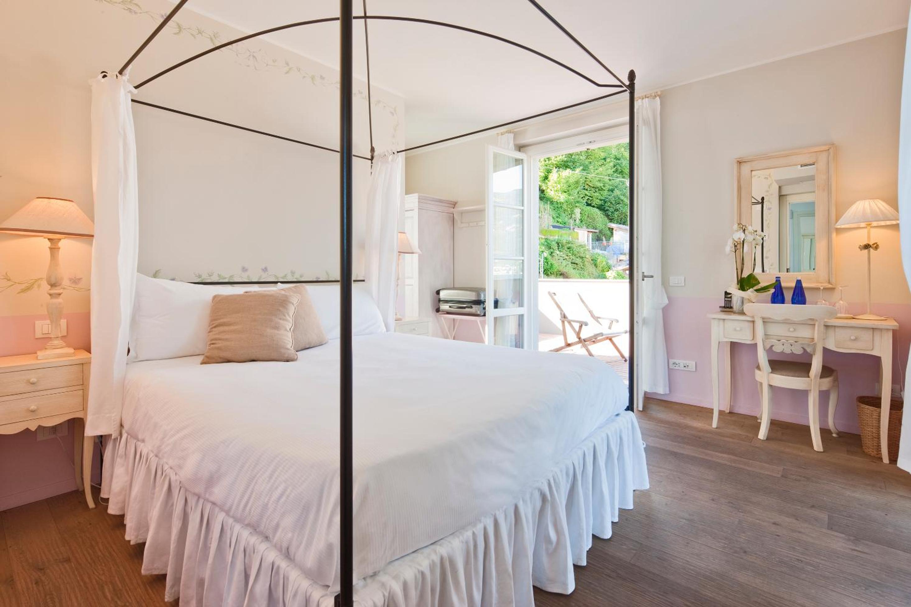 Superior Double Room - Photo 4