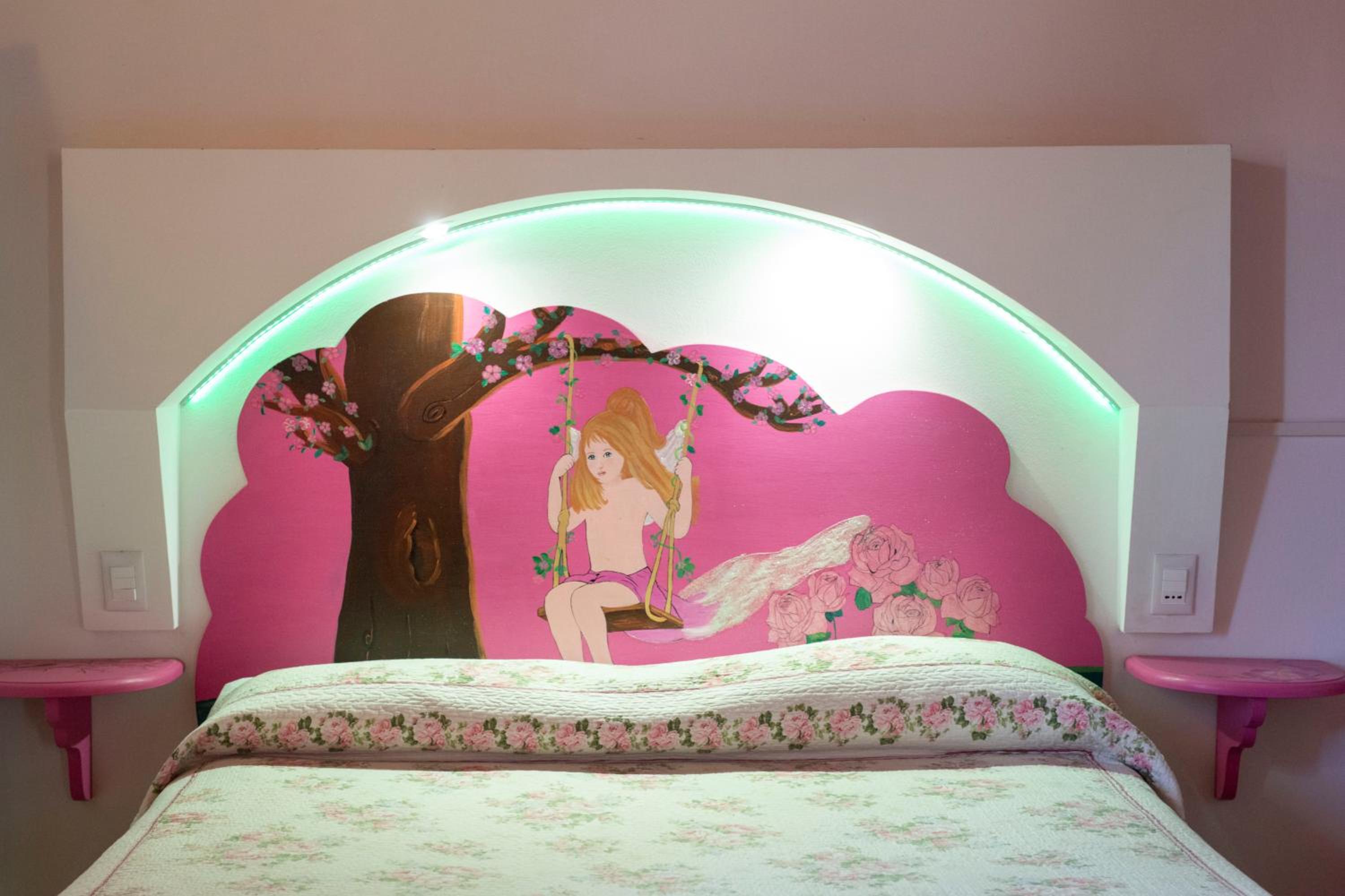 Studio Apartment photo 3