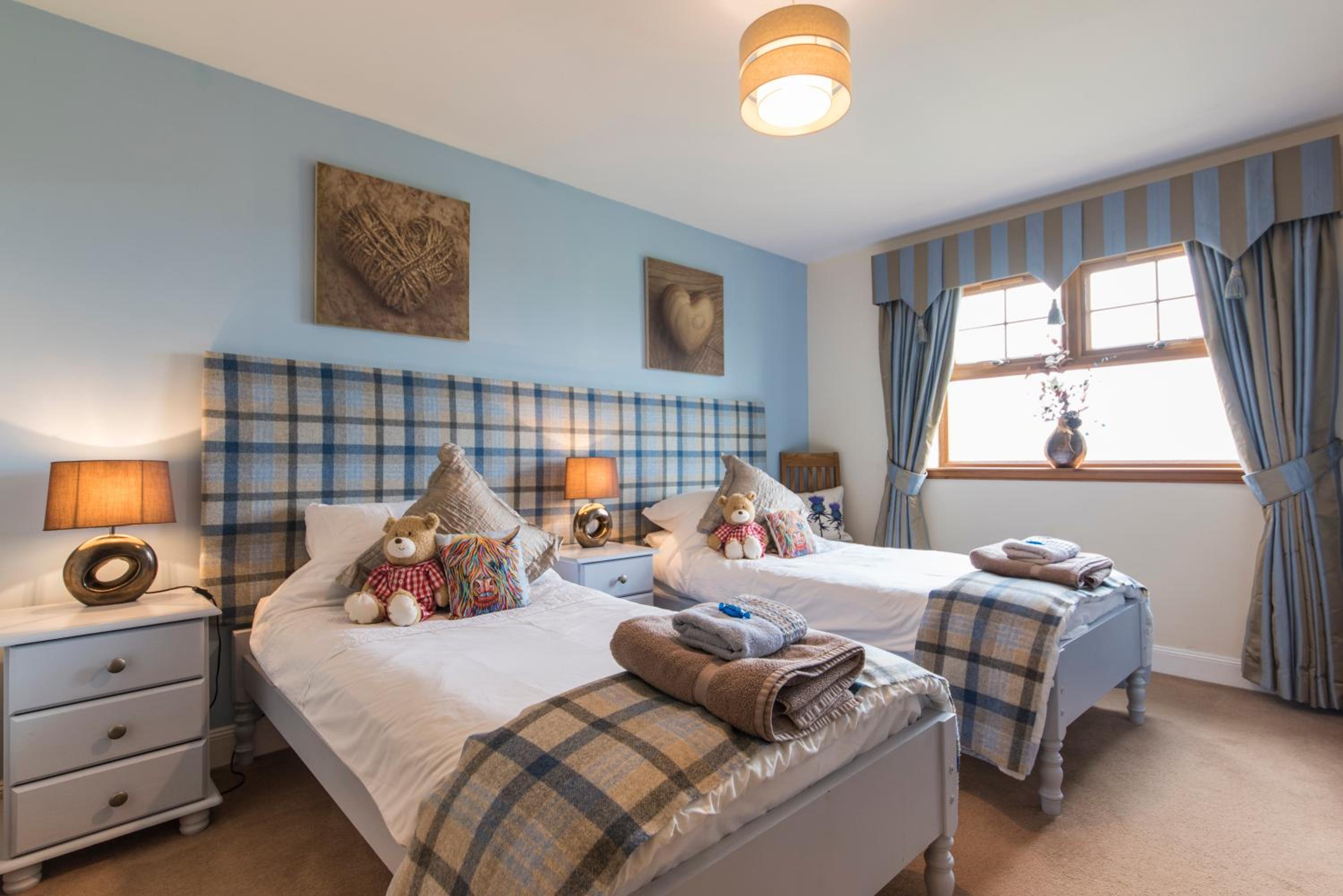 Twin Room with View - Photo 1