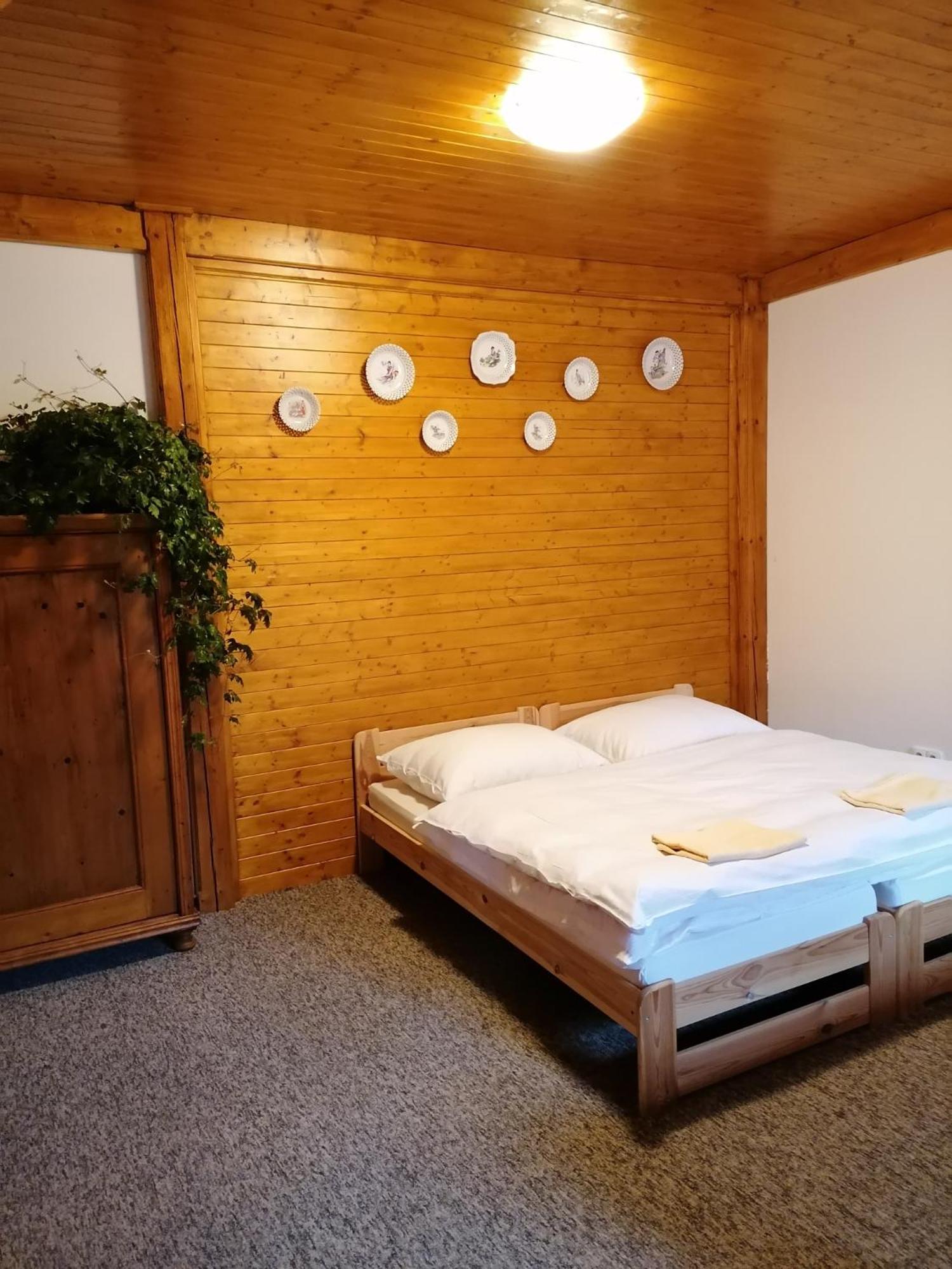 Double Or Twin Room With Extra Bed photo 3