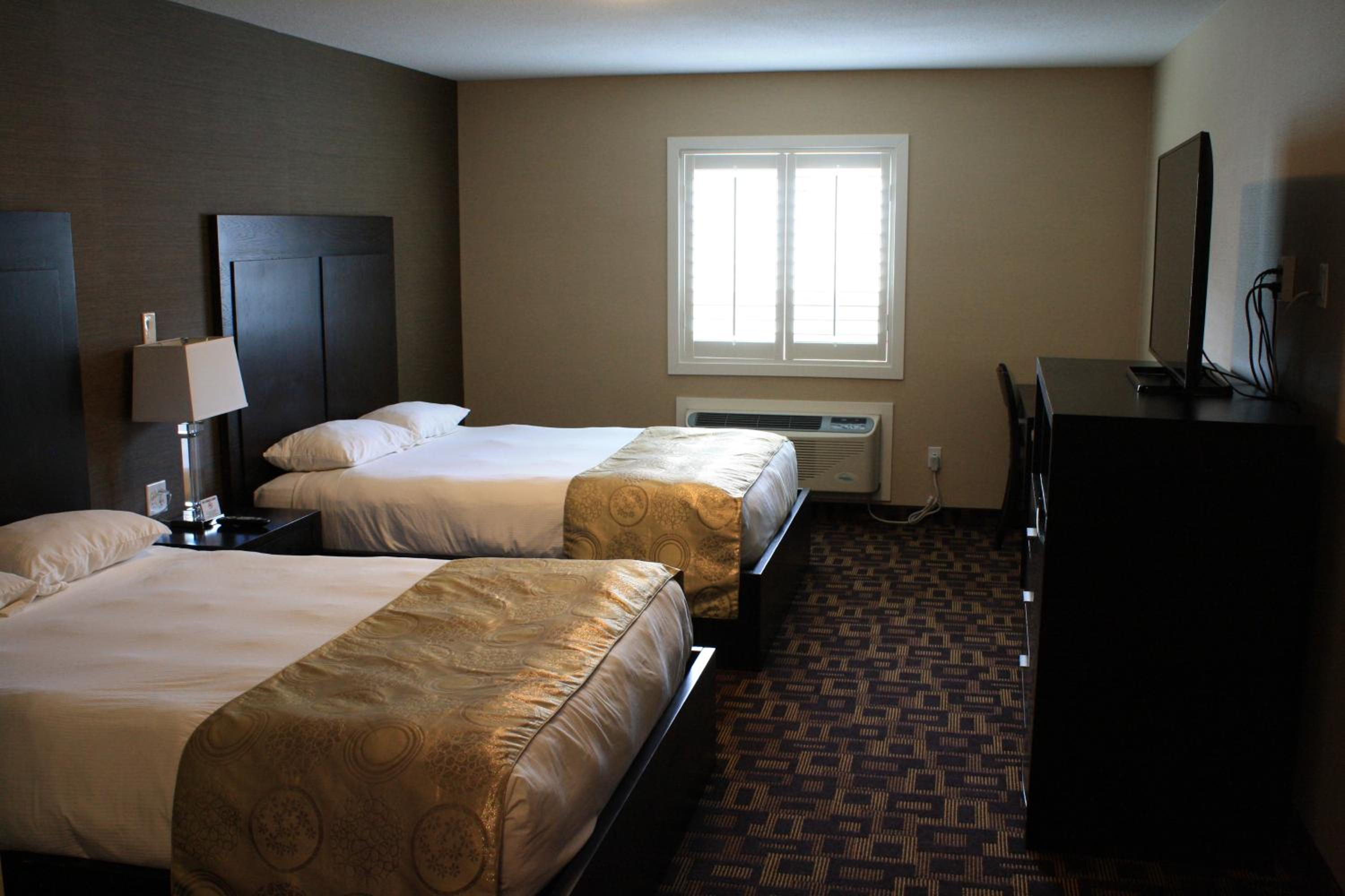 Queen Room photo 1