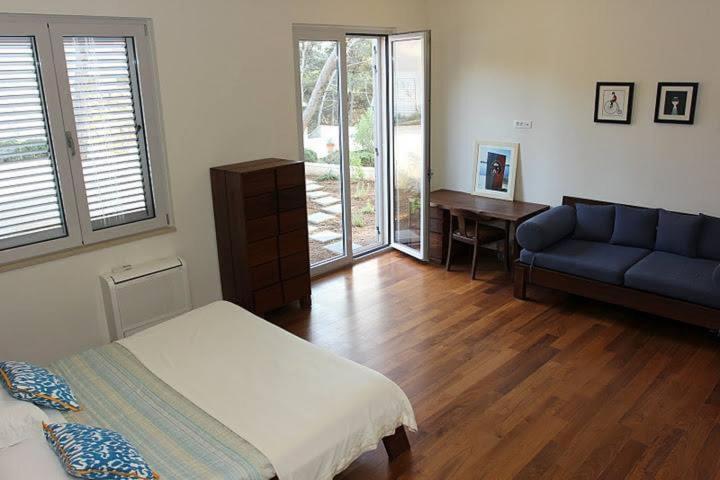 Two-Bedroom Apartment photo 2