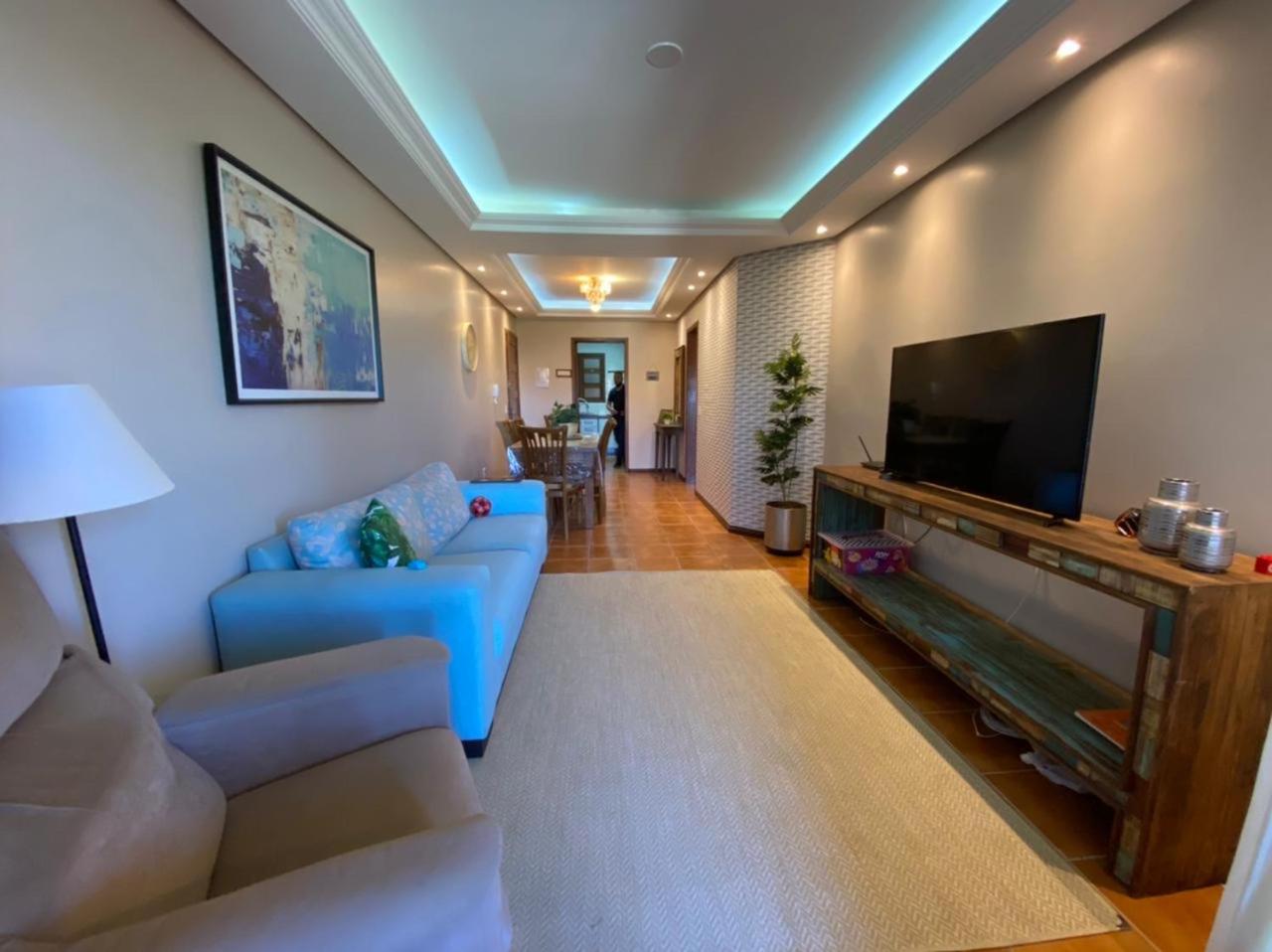 Apartment photo 2