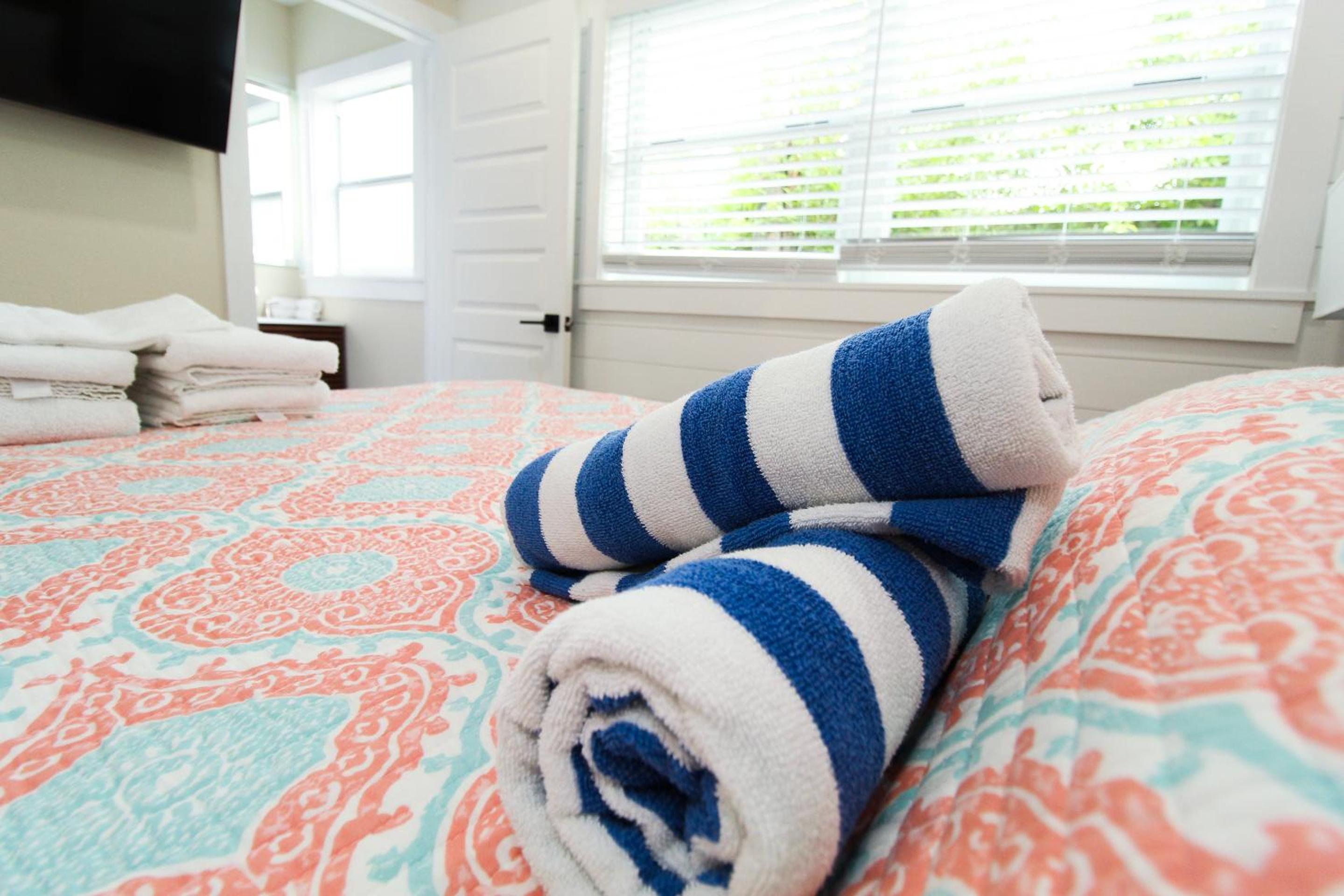 One-Bedroom Suite - Photo 16
