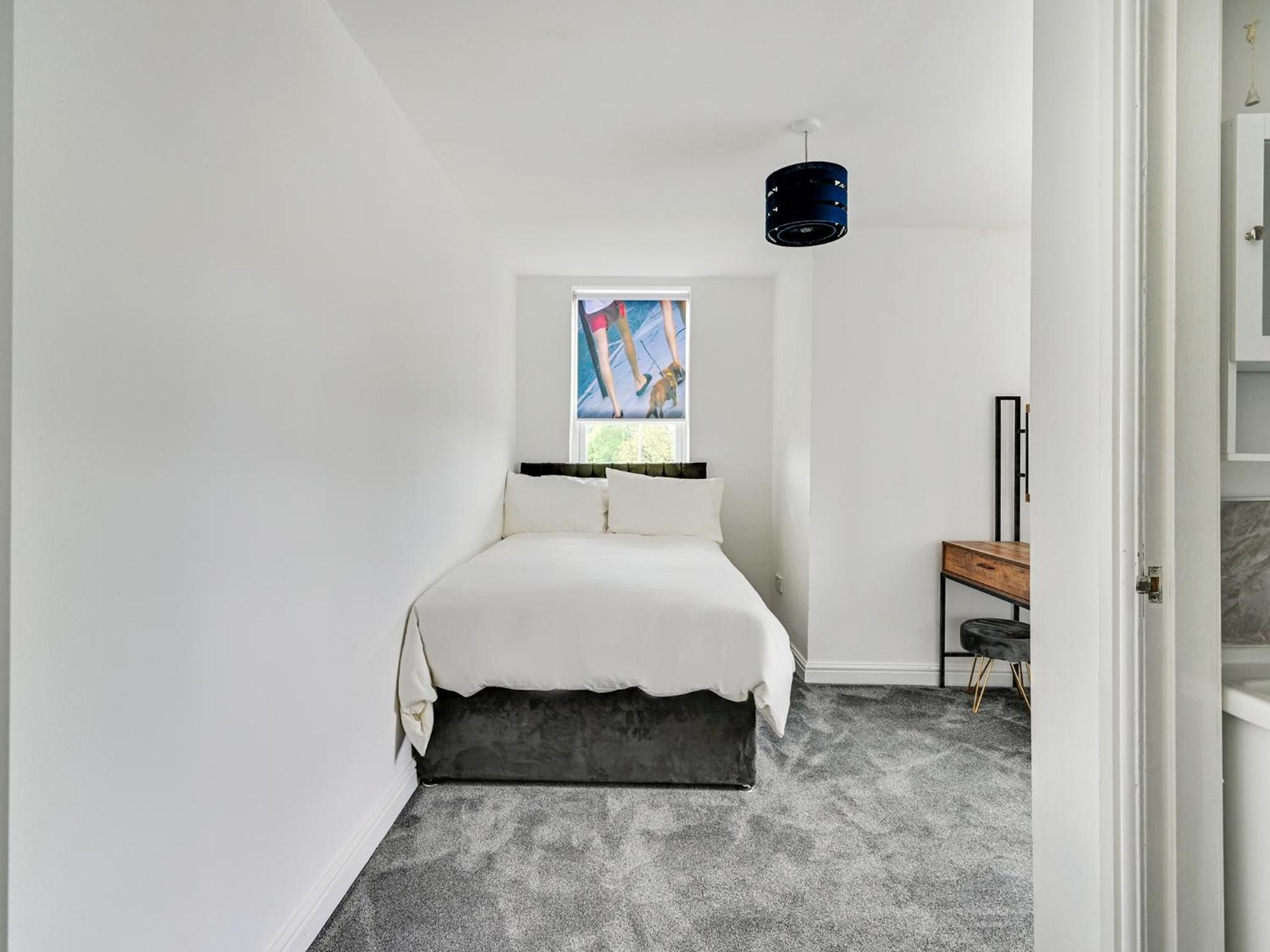 Standard Double Room photo 3