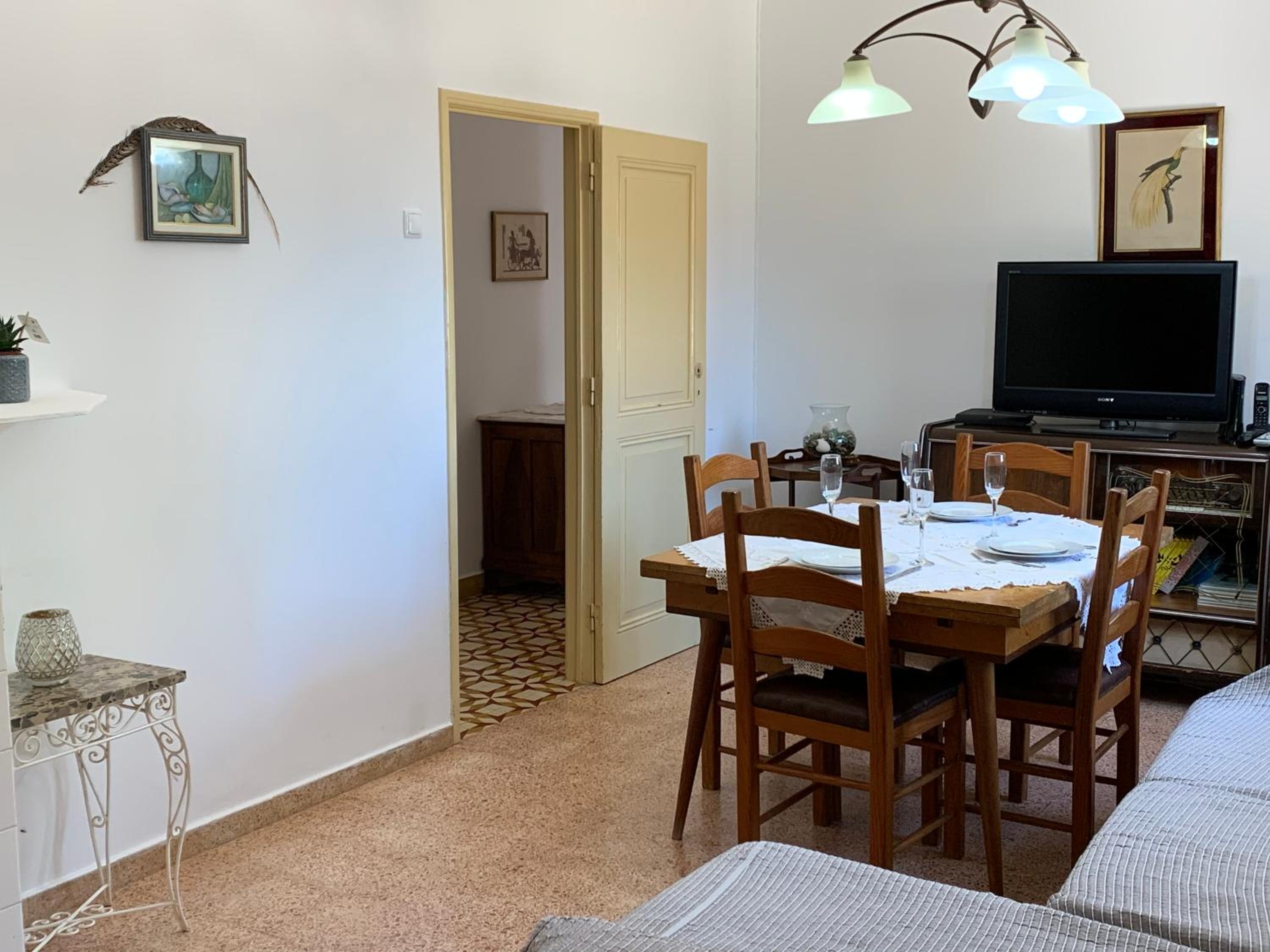 Three-Bedroom House photo 2