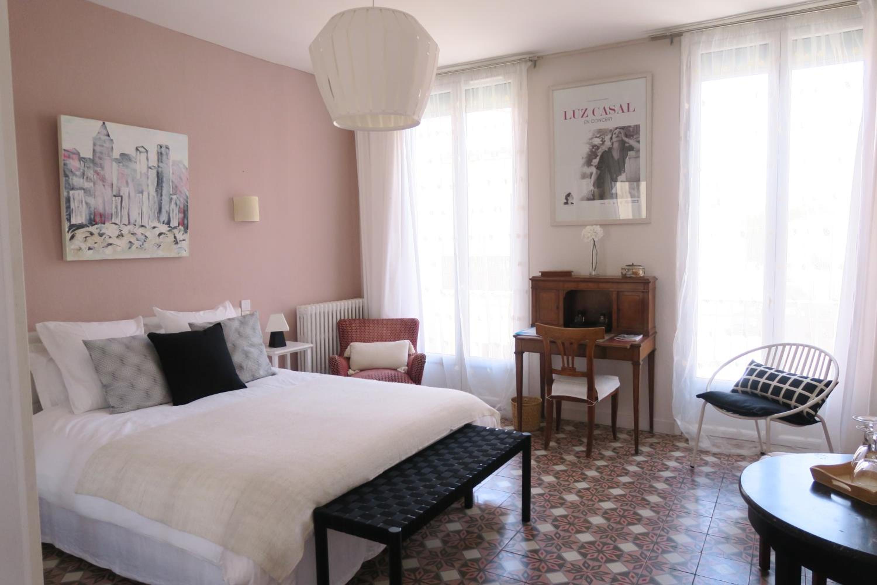 Queen Suite photo 1