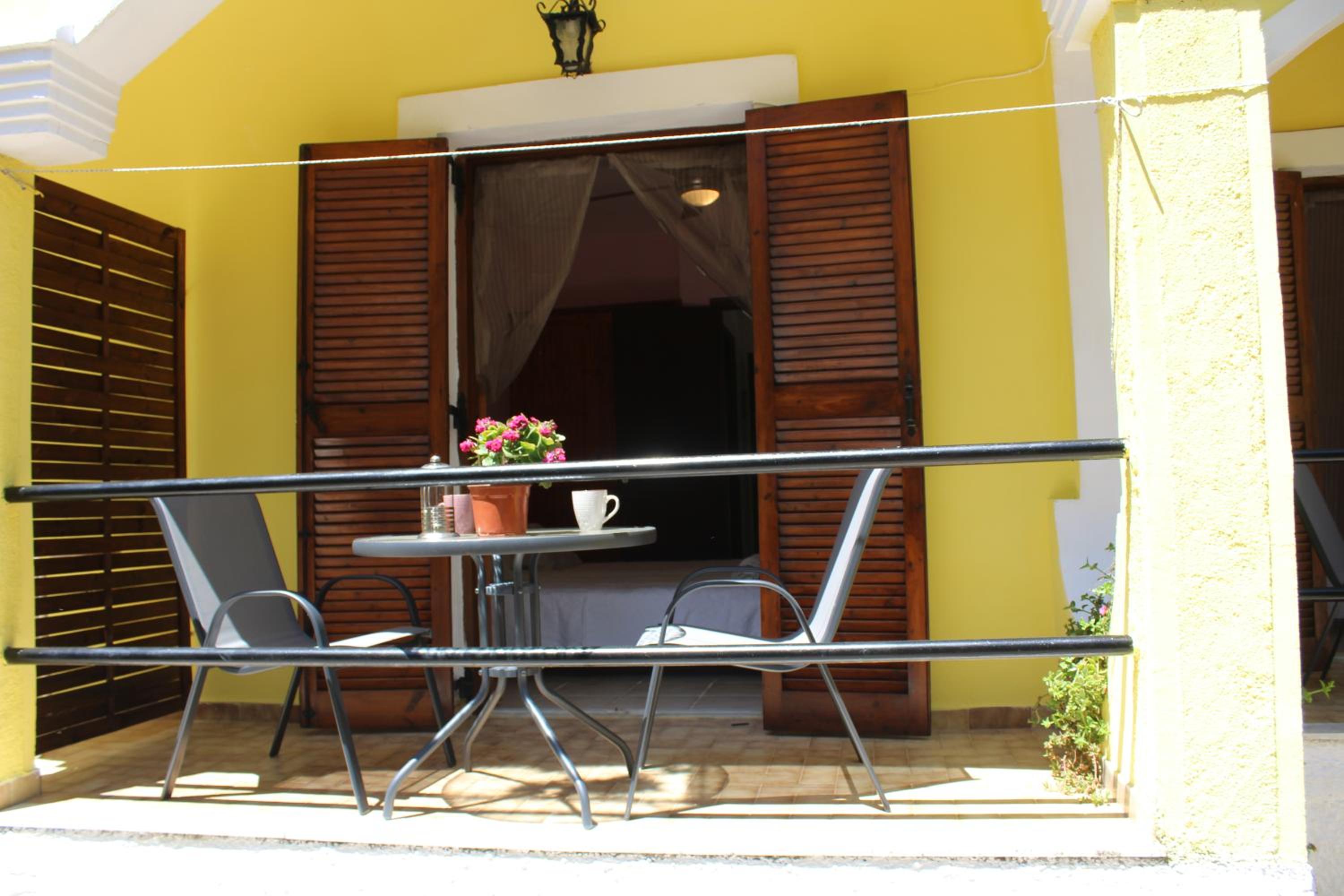 Studio with Balcony