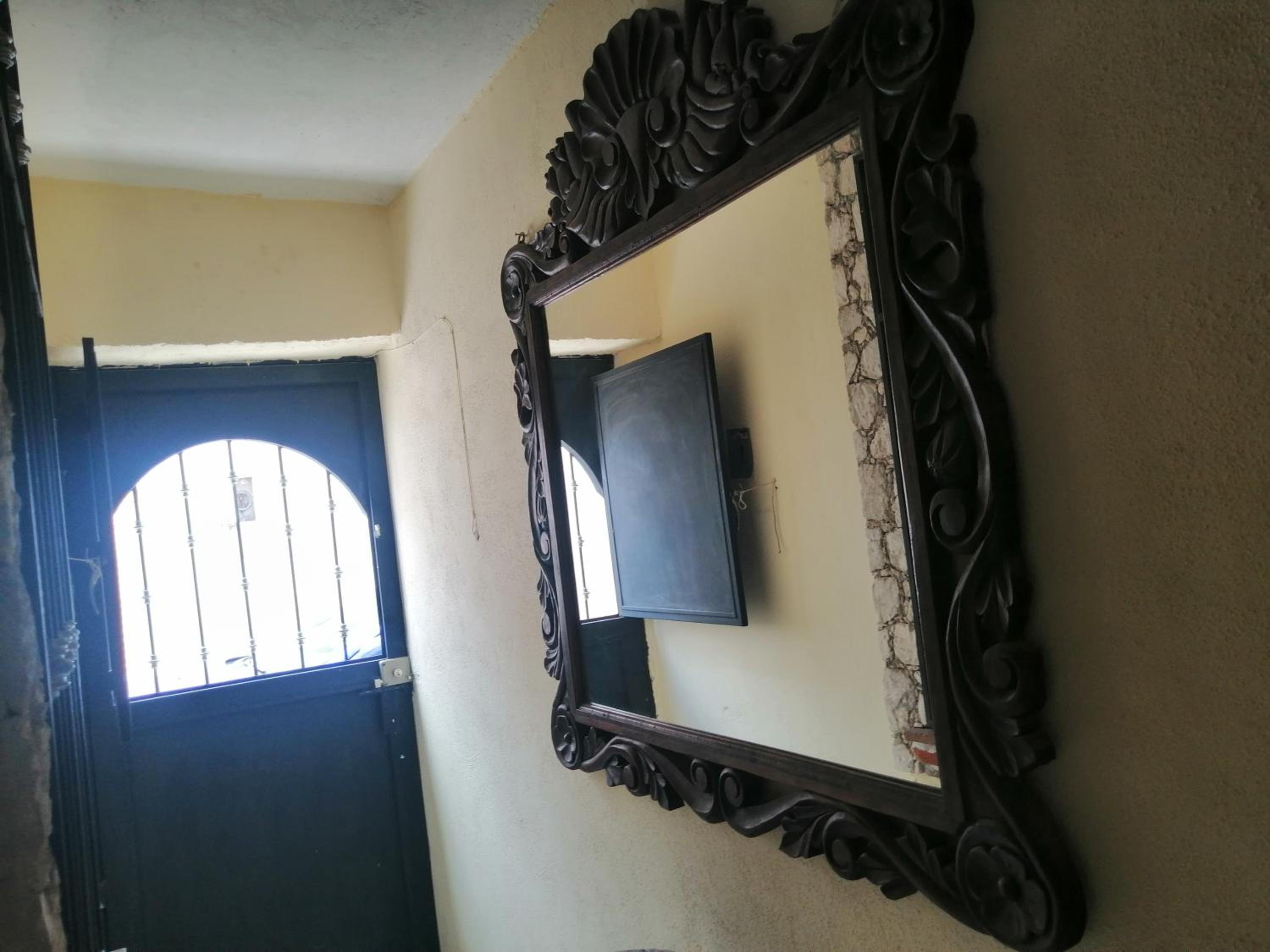Family Room with Balcony photo 2