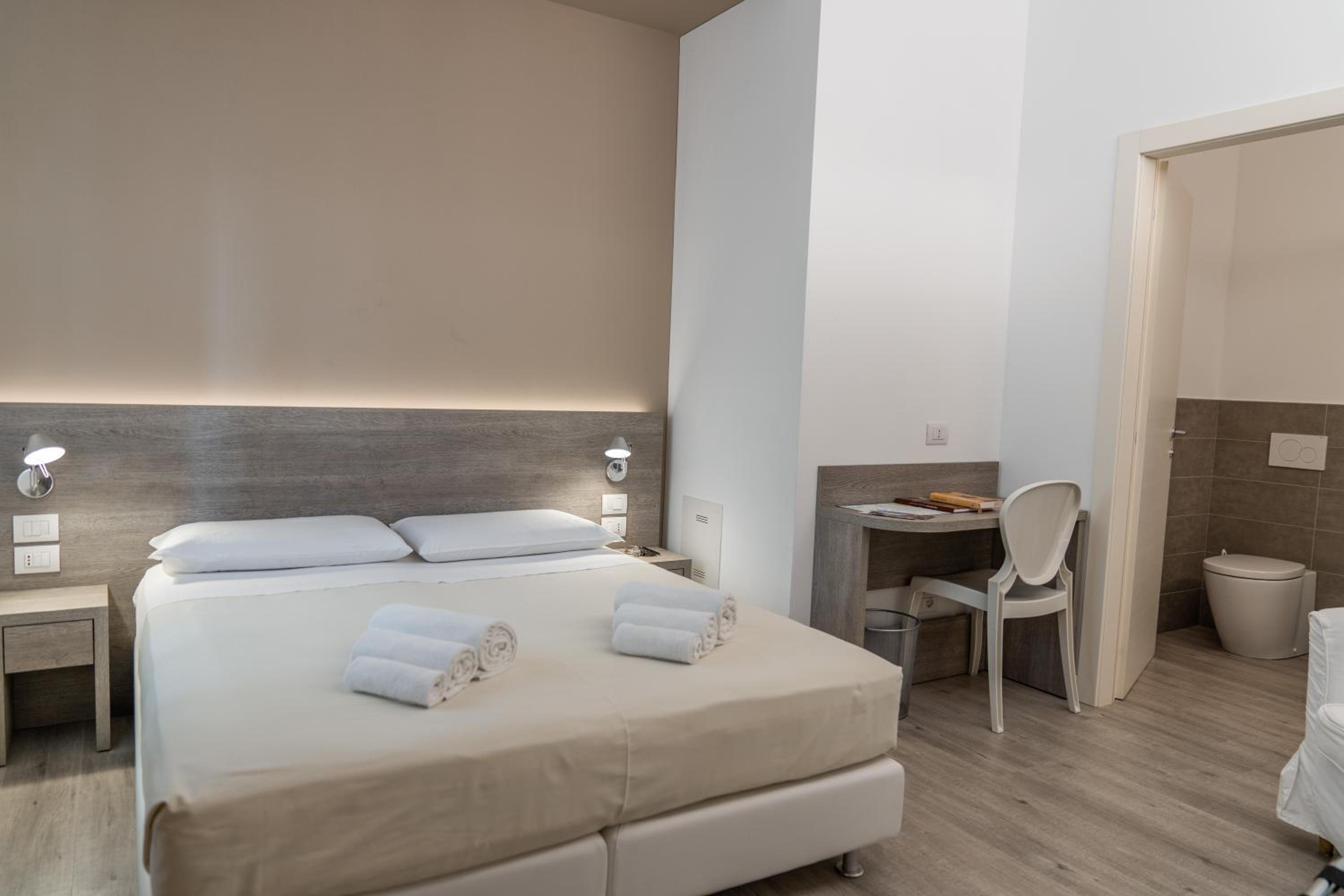 Deluxe Double or Twin Room with Garden View