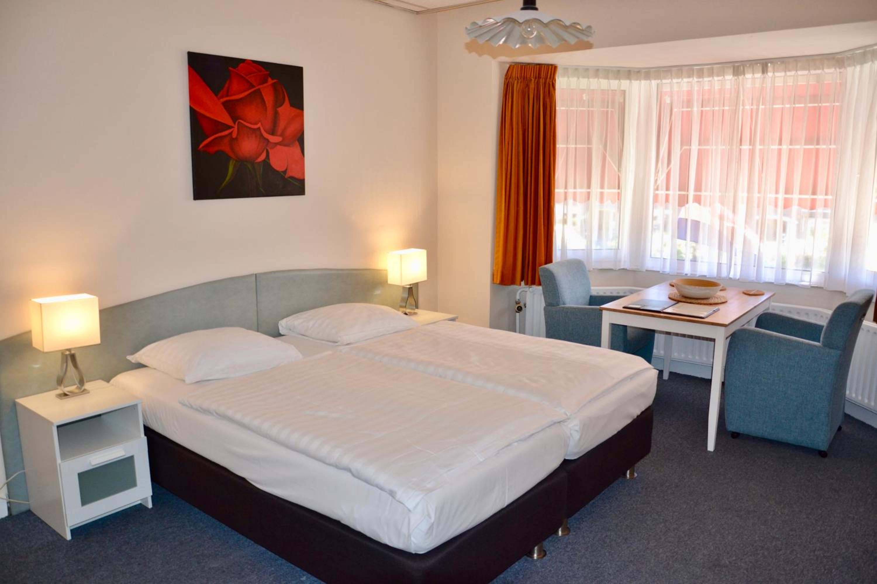 Standard Triple Room - Photo 2