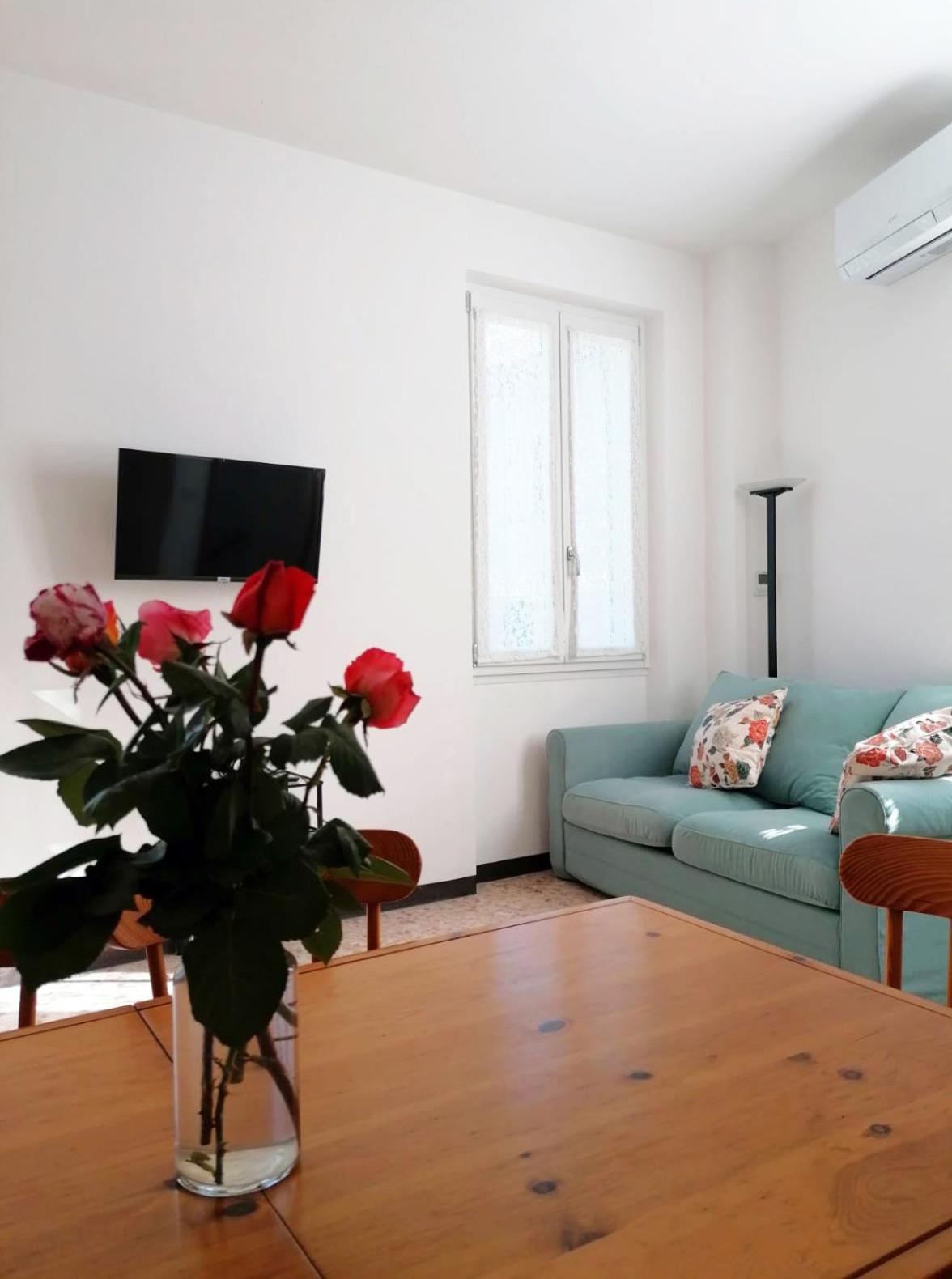 Apartment photo 1