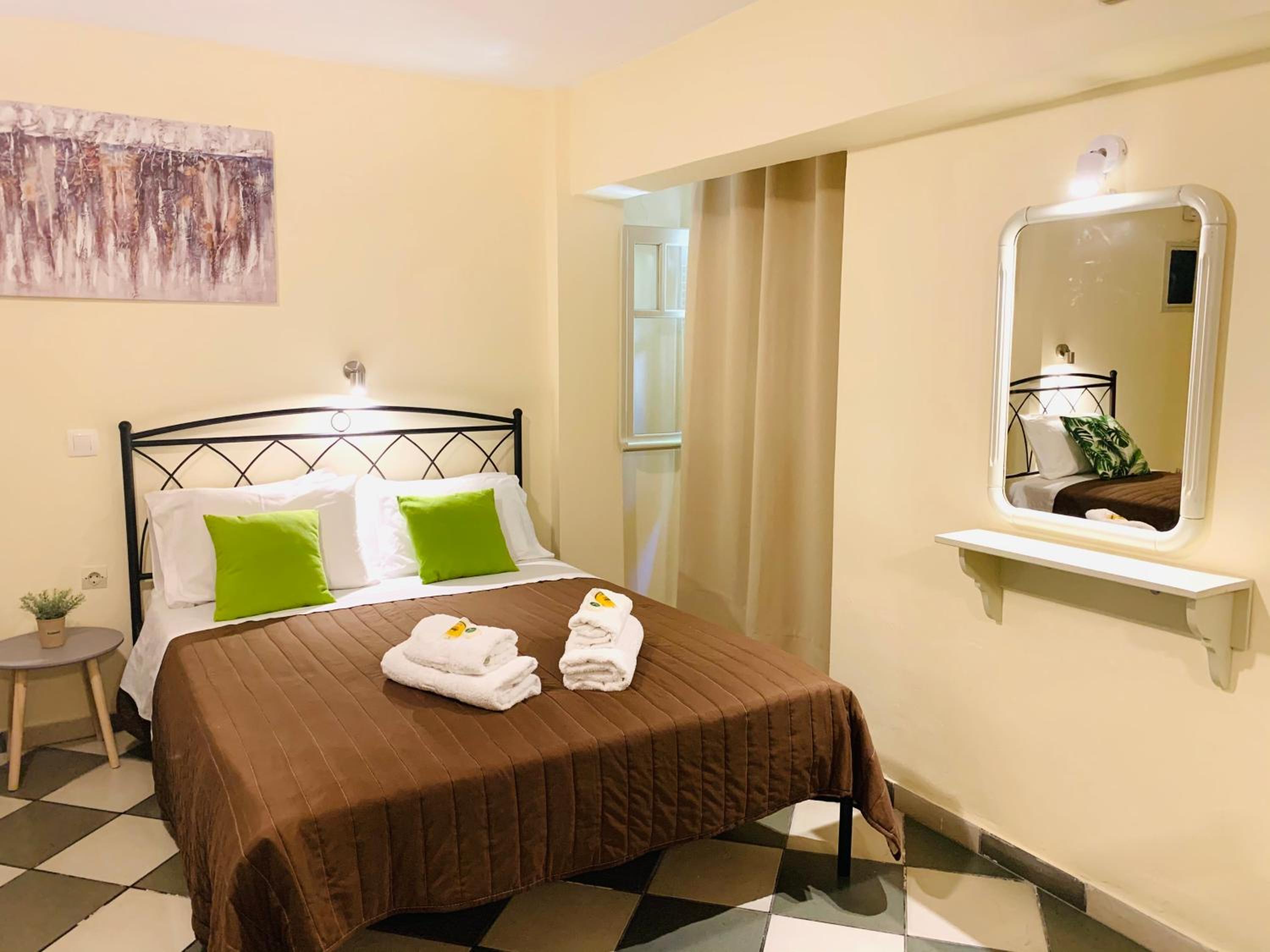 Triple Room - Photo 1