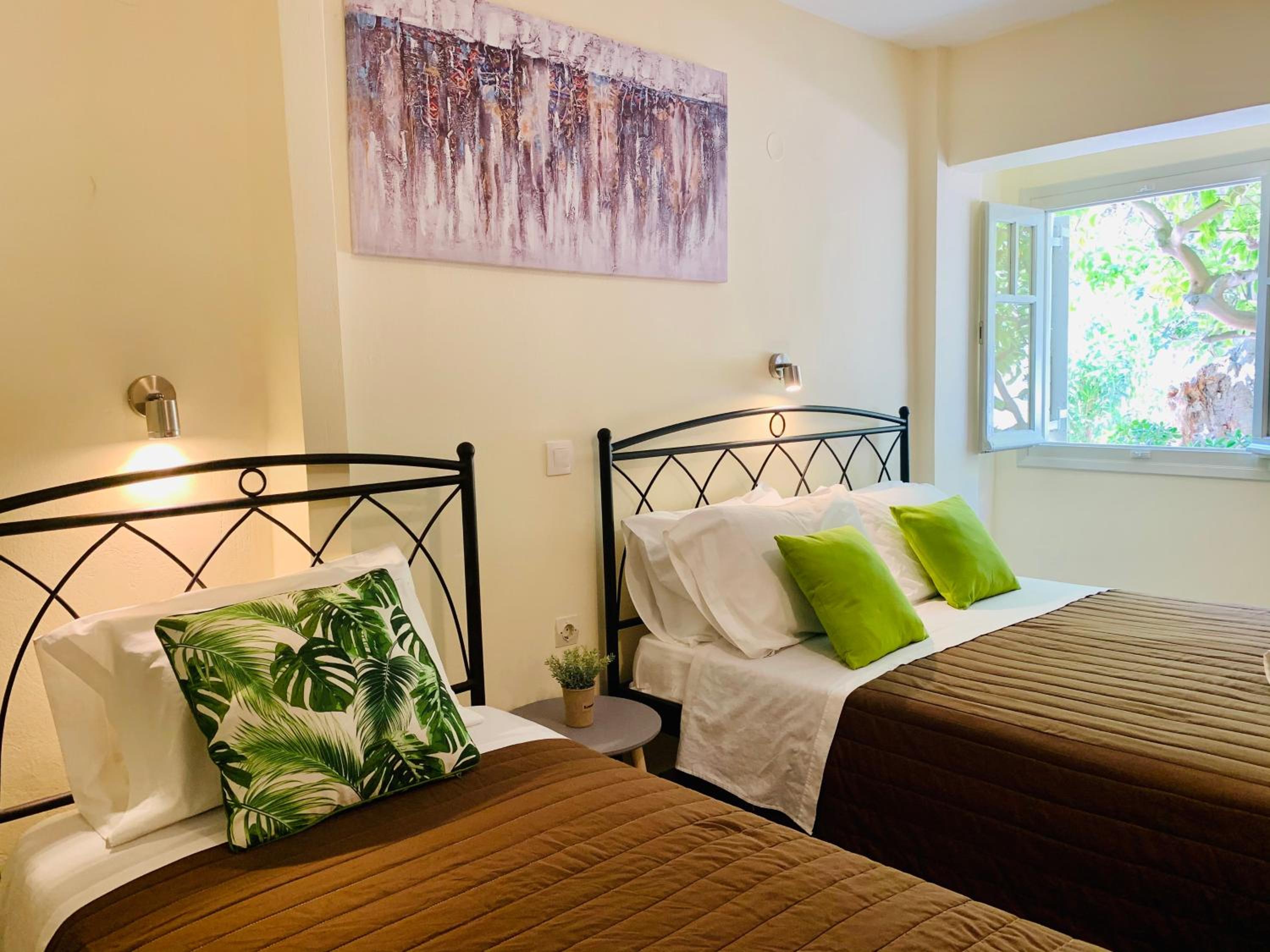 Triple Room - Photo 7