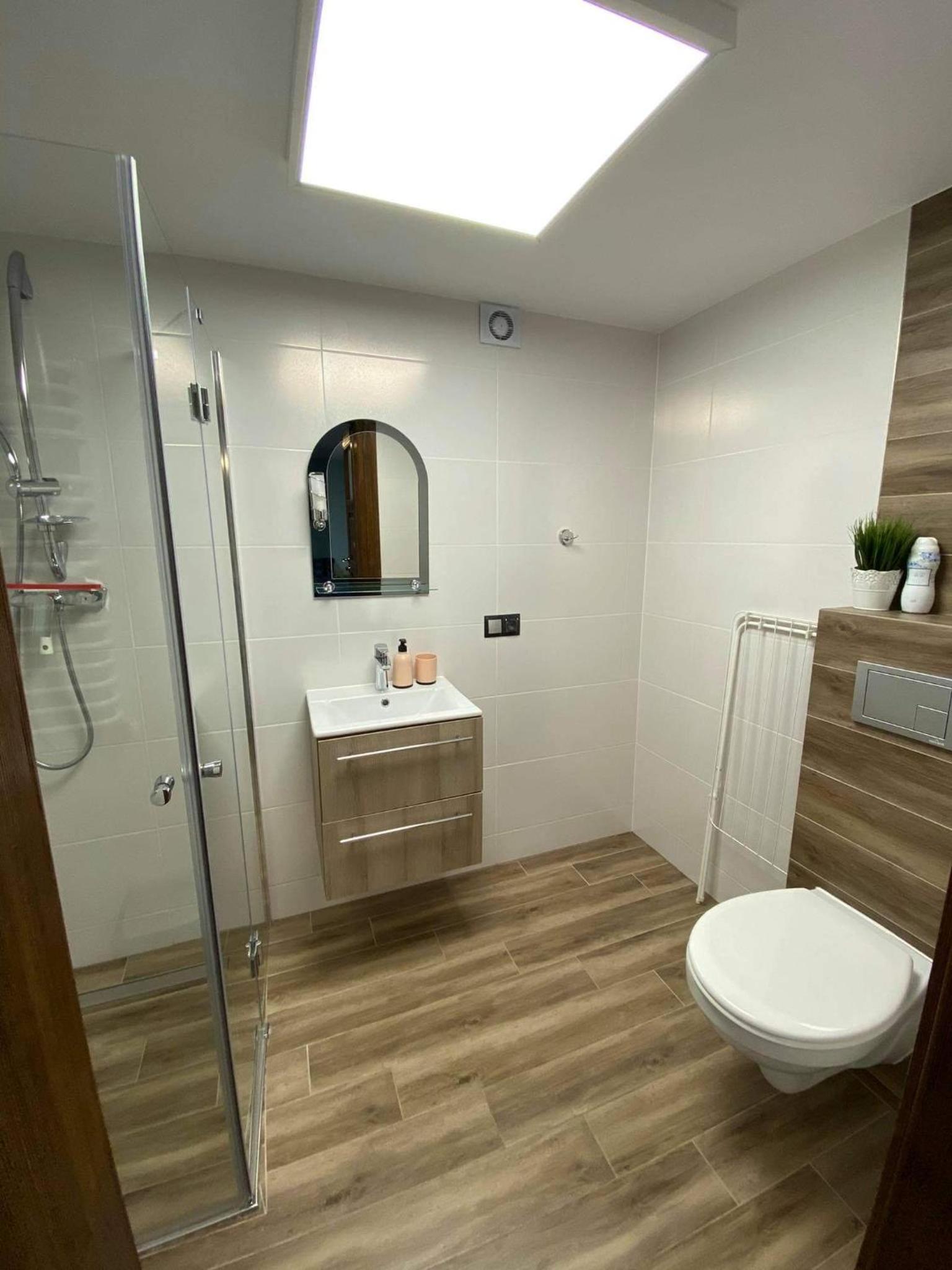 Double Room - Photo 6