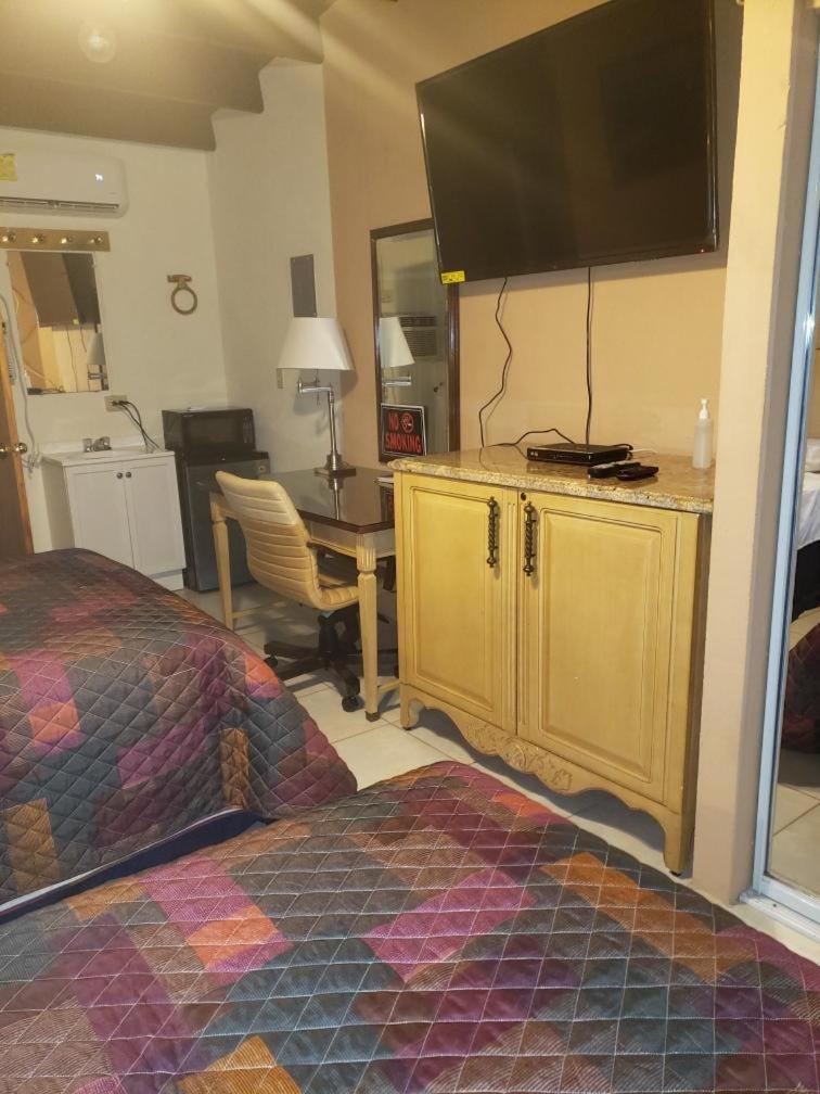 Standard Double Room photo 2