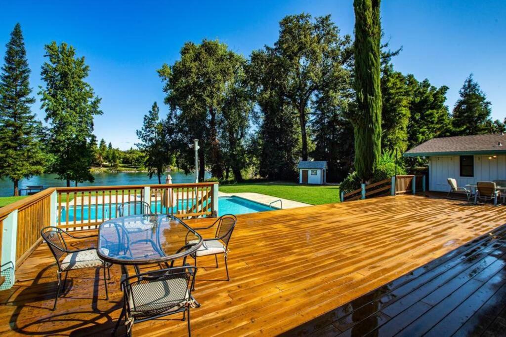 Three-Bedroom Villa - Photo 35