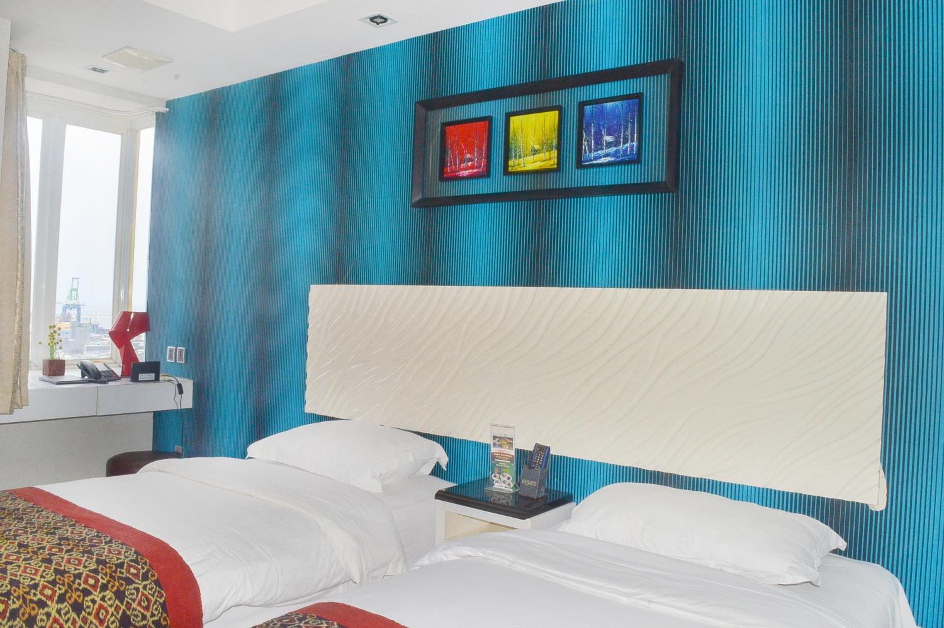 Deluxe Double Or Twin Room With Ocean View - Photo 1