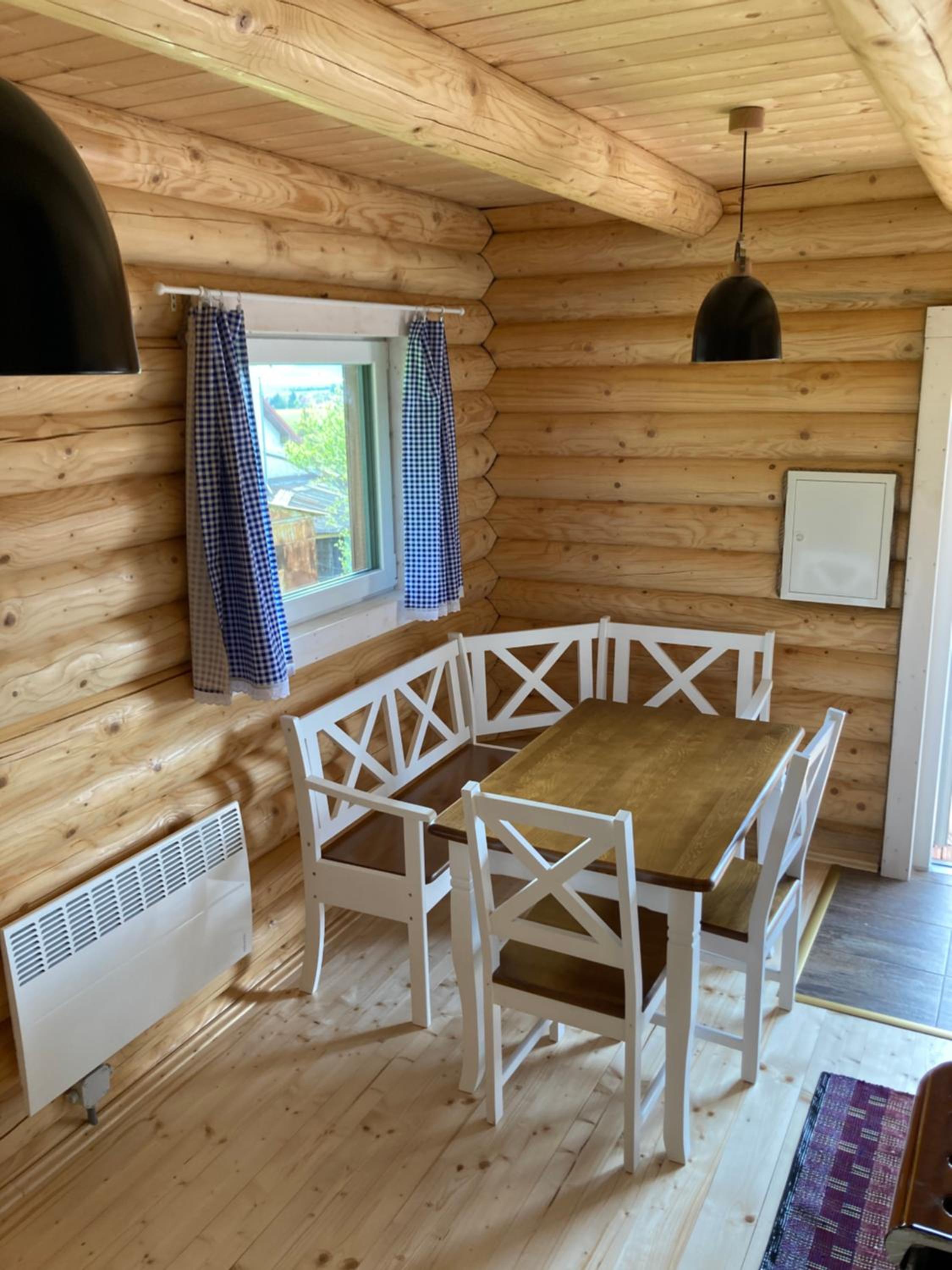 Two-Bedroom House - Photo 4