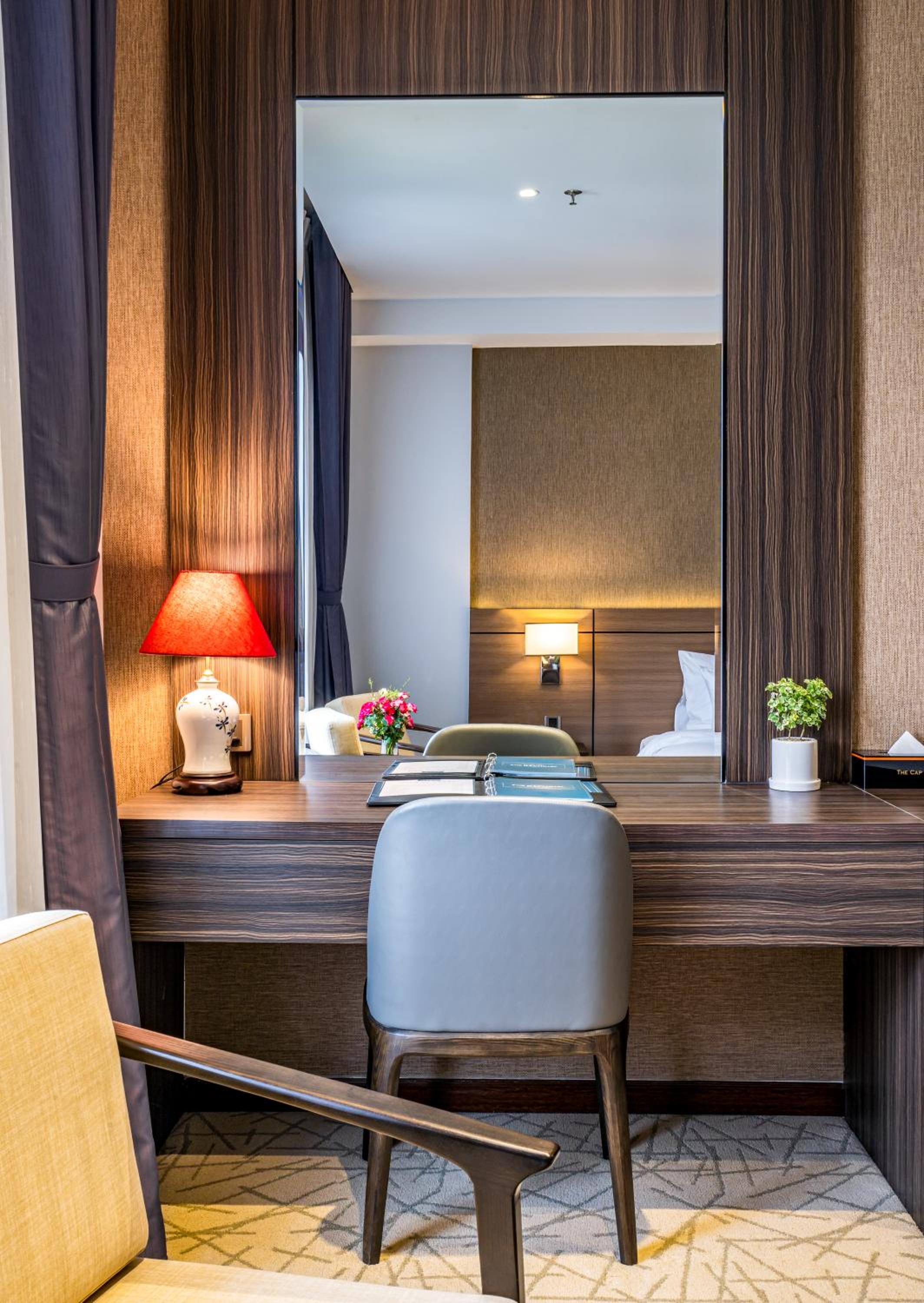 Deluxe Twin Room with Sea View - Photo 3