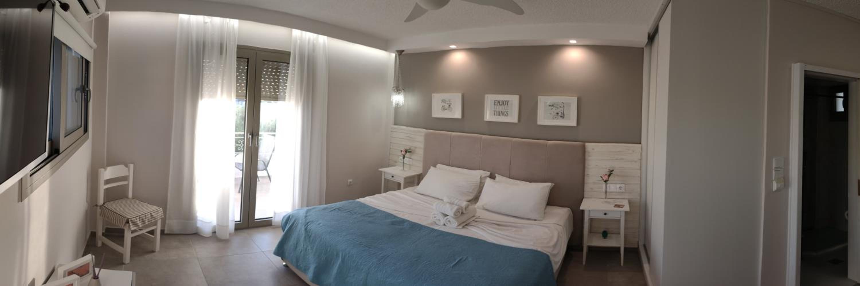 Deluxe Double or Twin Room with Ocean View