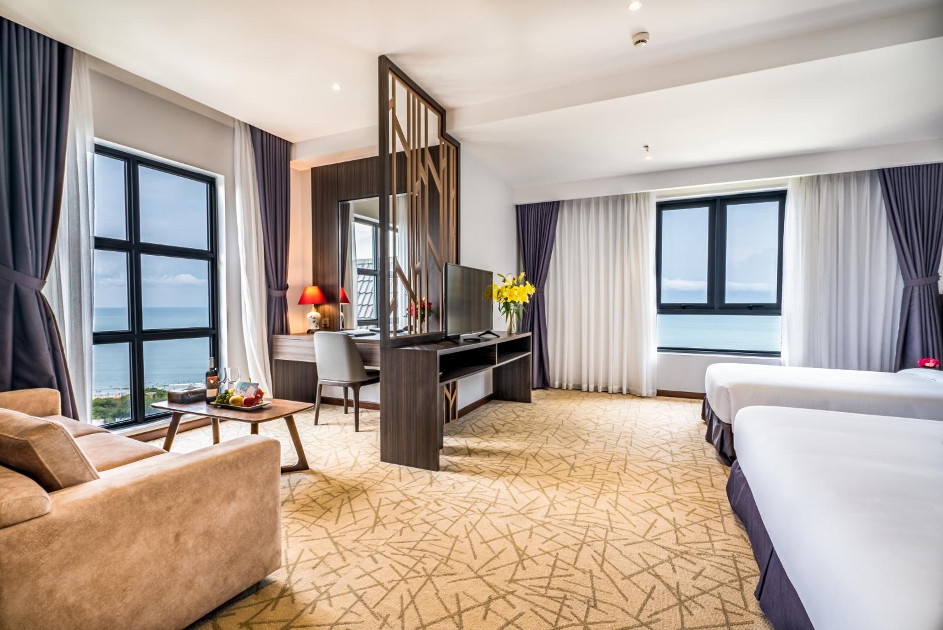 Triple Room with Sea View - Photo 5