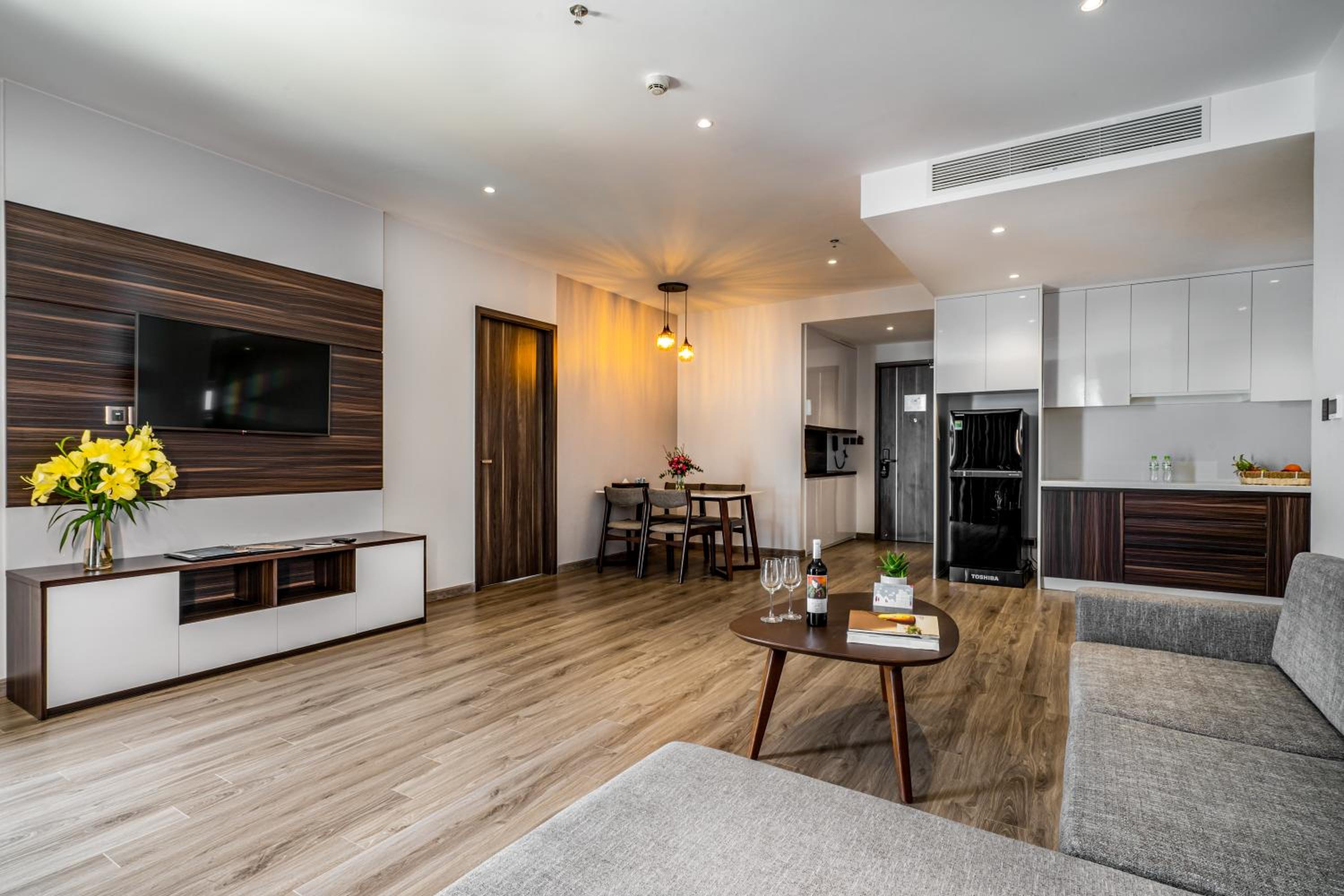 Premier Two-Bedrooms with Sea View  - Photo 4