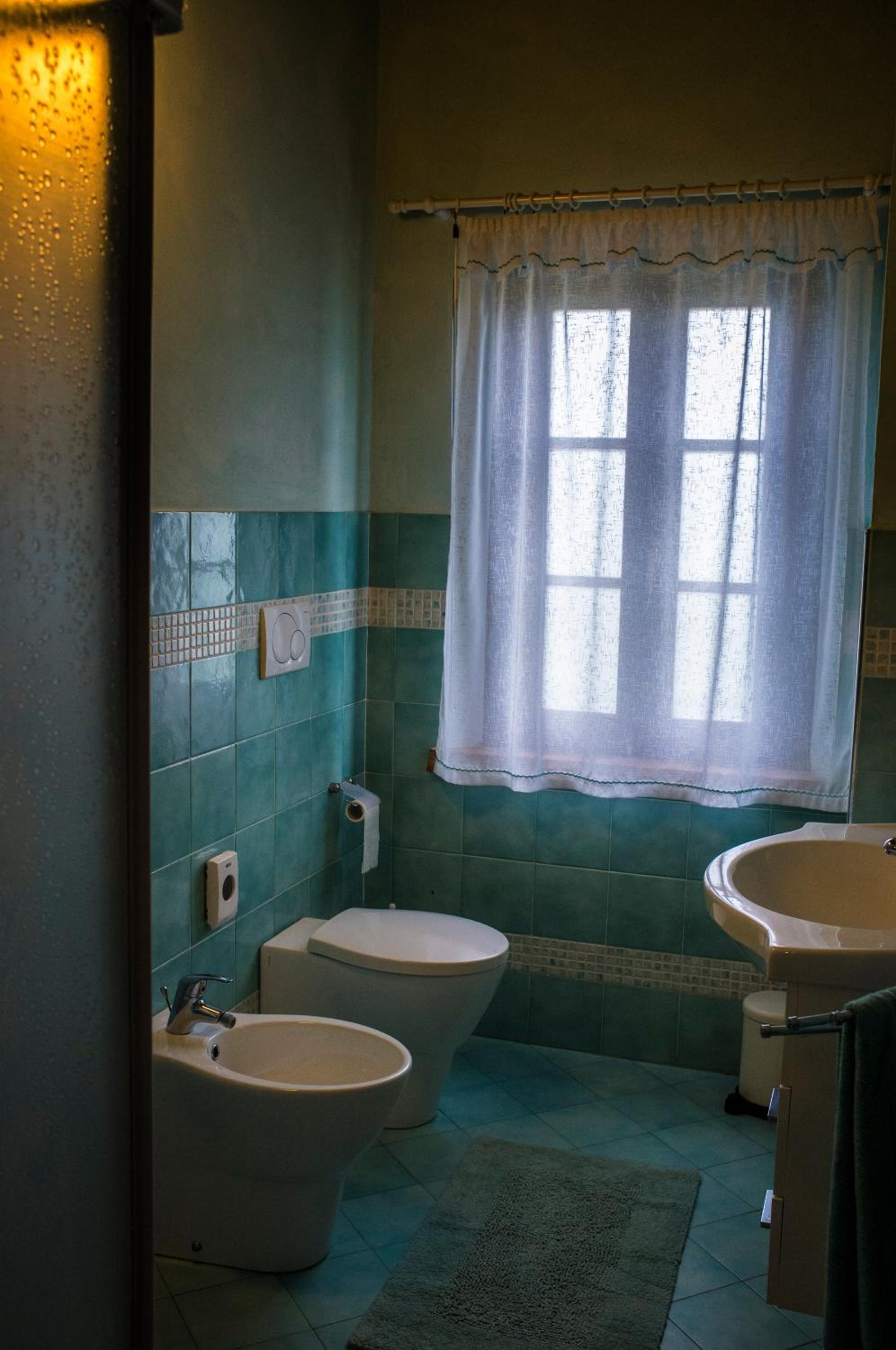 King Room with Garden View - Photo 11