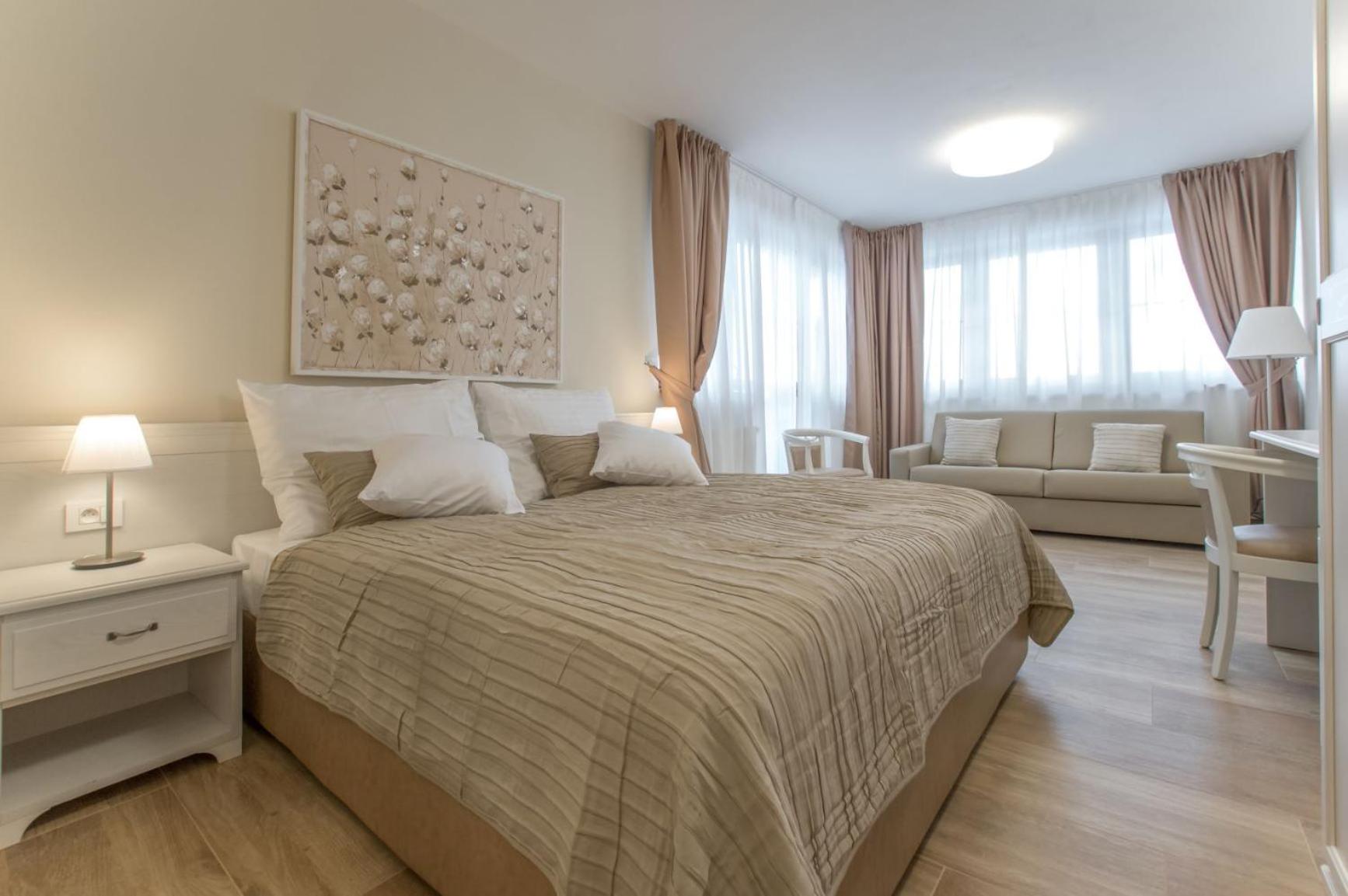 Deluxe Double or Twin Room - Photo 3