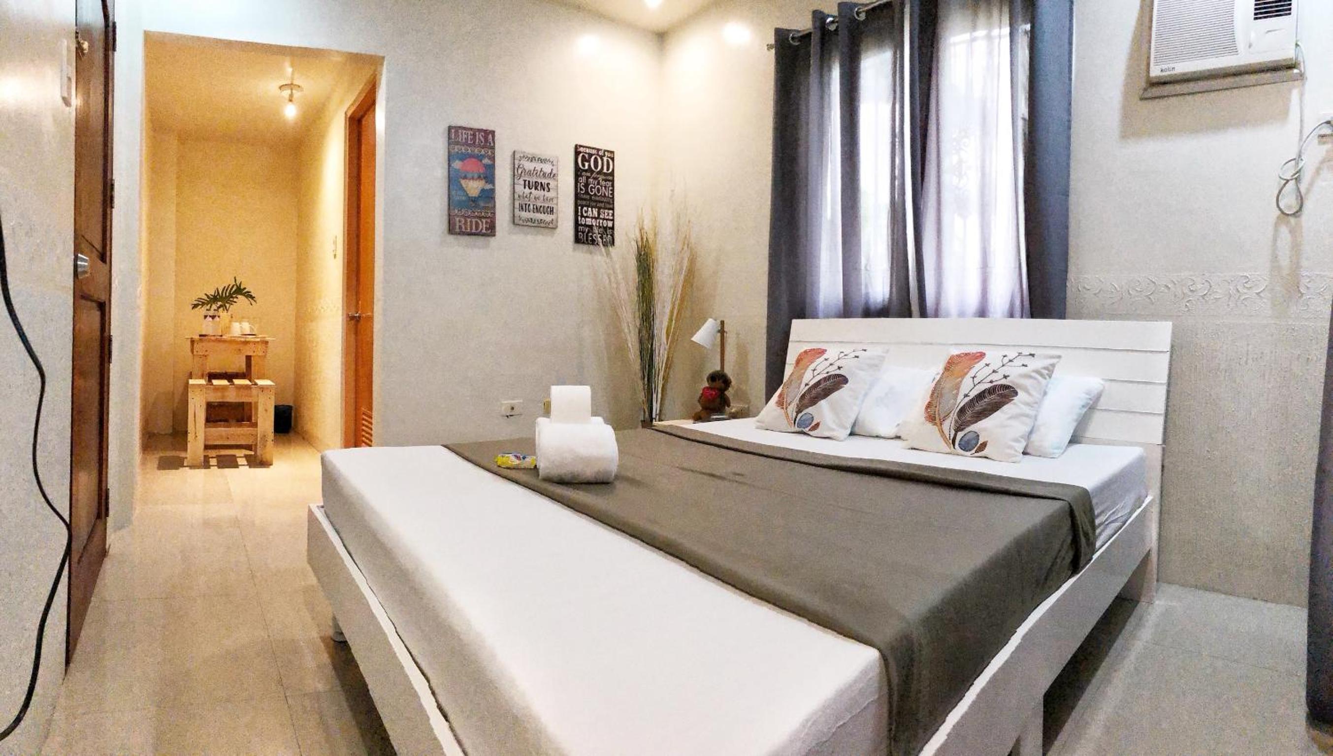 Double Room with Garden View - Photo 4