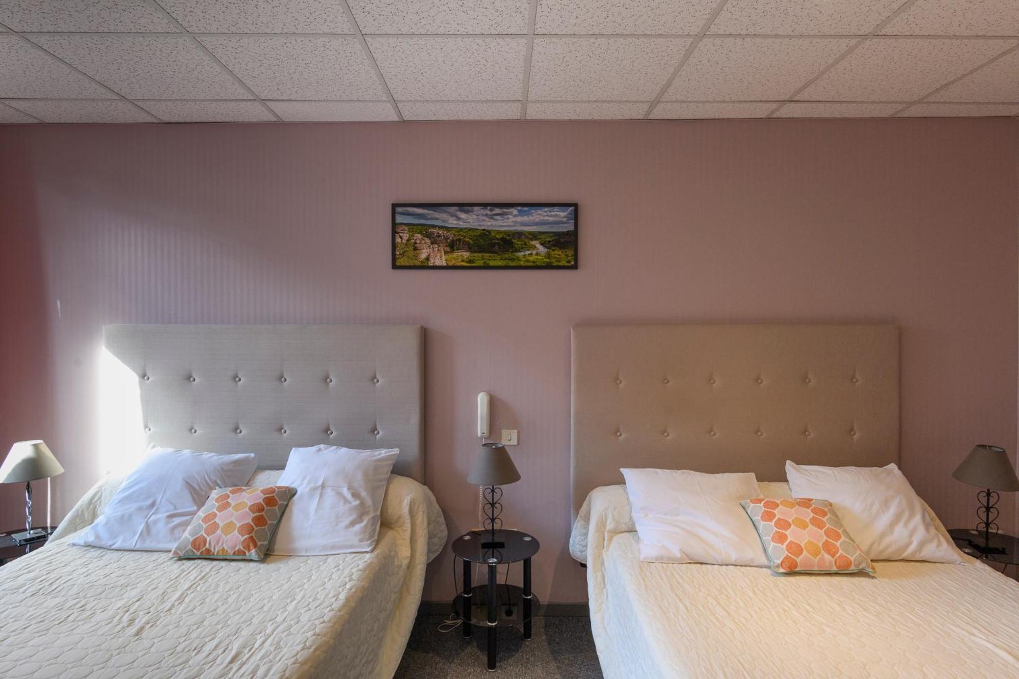 Quadruple Room - Photo 1