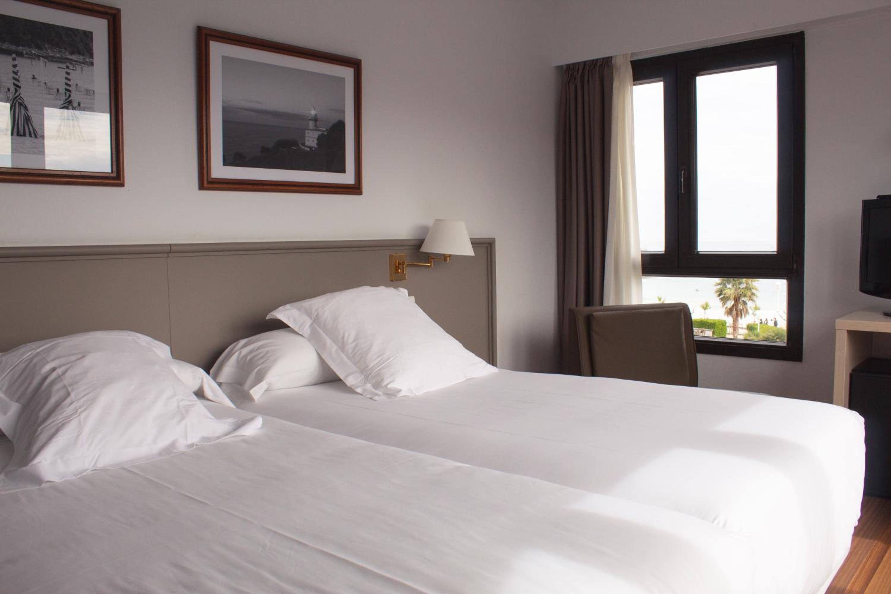 Habitación Doble Estándar con Vista al Mar
